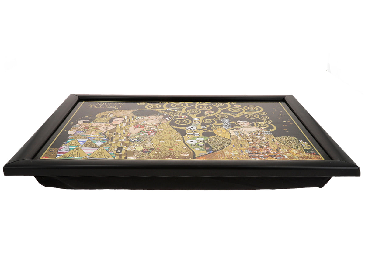 Soporte para portátil G. Klimt, El beso (CARMANI), personalizable mediante grabado, ideal para regalo, dimensiones 30.5x40.5cm, elegante y cómodo para trabajar sobre las rodillas