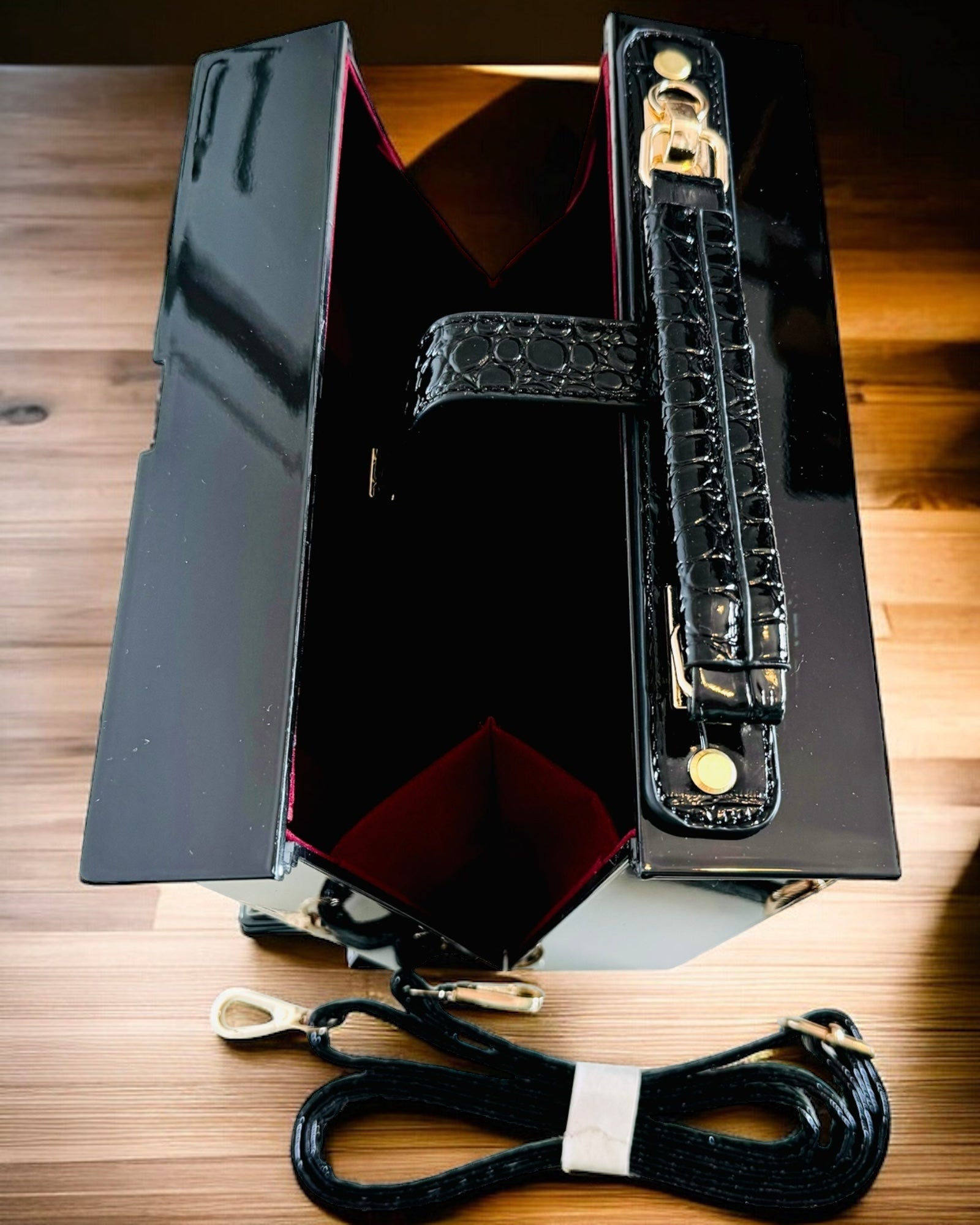 Bolso de Mujer “Elegante Piano” en Colores Negro y Blanco