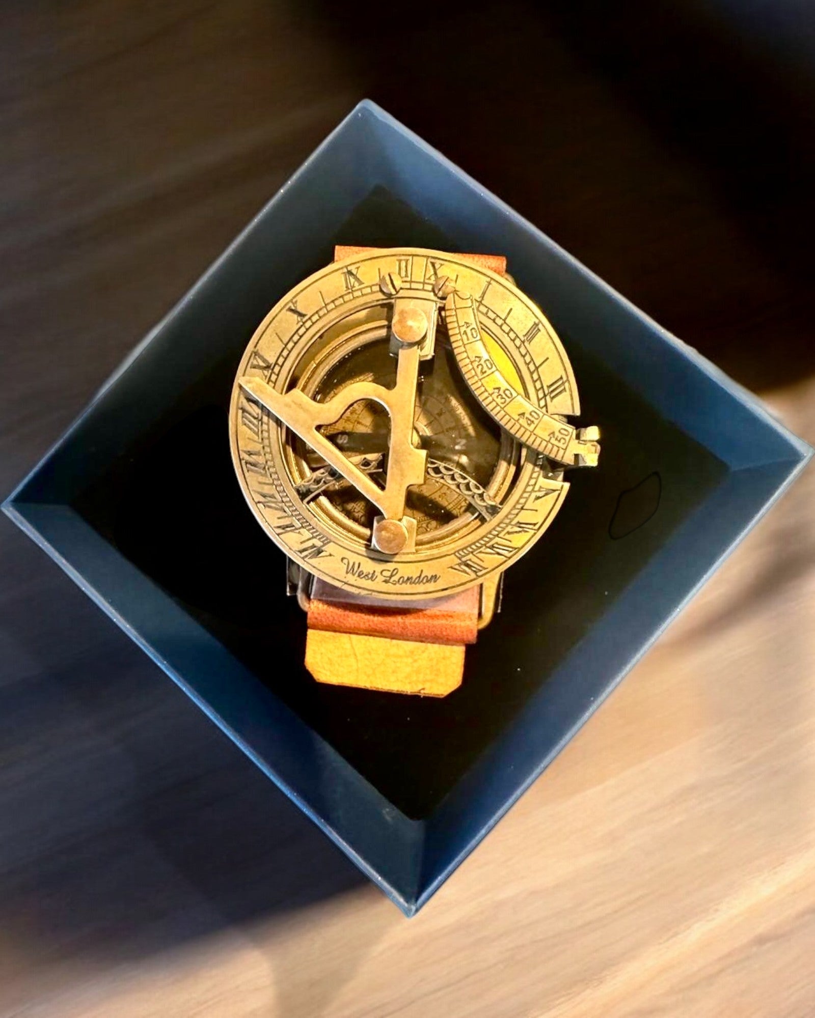 Reloj de Sol "Antyczny Kompas", reloj de pulsera con brújula, posibilidad de personalización con grabado