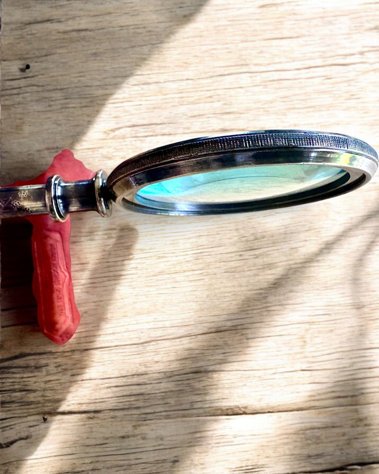 Lupa de Latón Navigator 1941 con Estuche de Cuero – Hecha a Mano, Premium, posibilidad de personalización para regalo