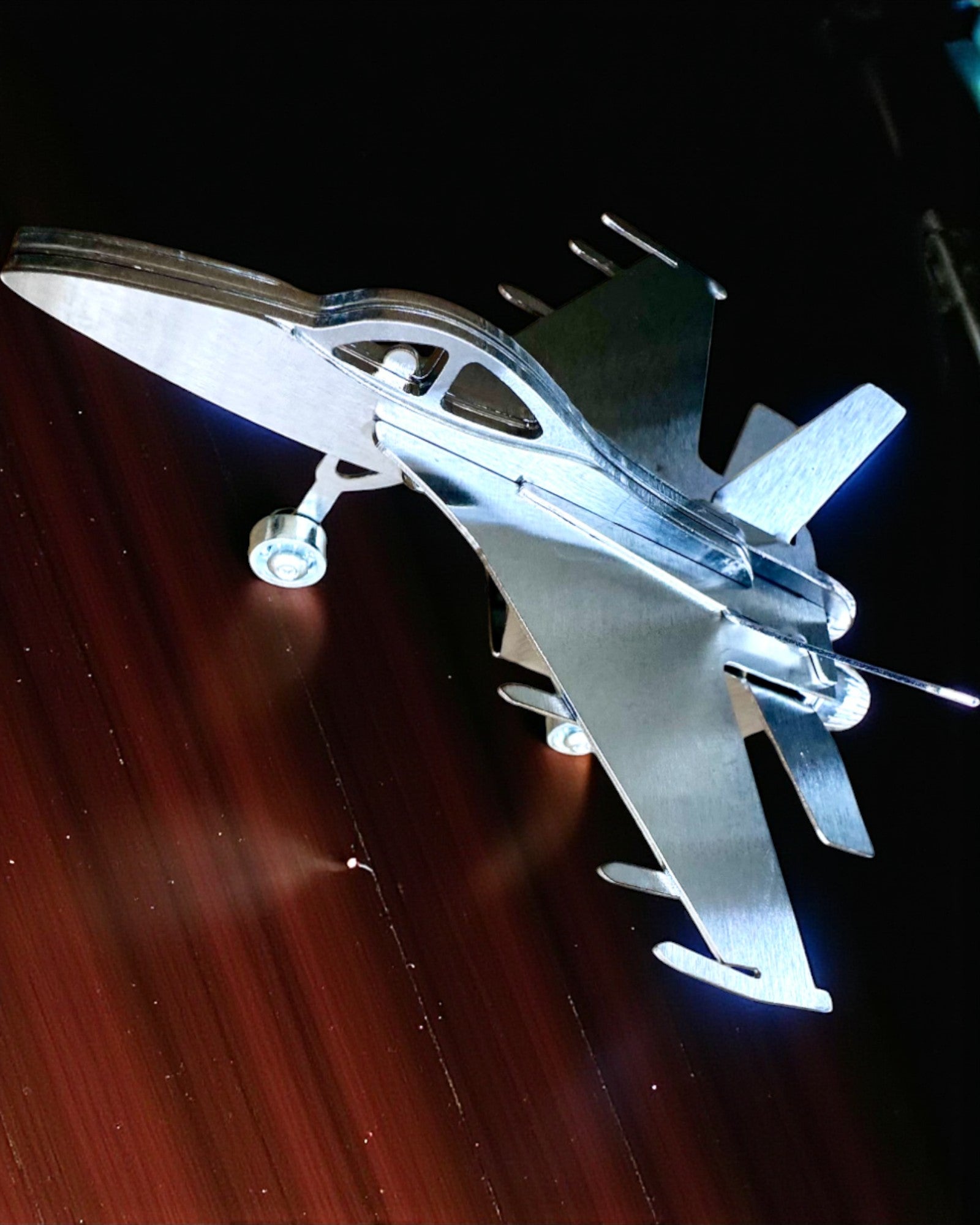 Modelo de Metal del Caza "SkyRaptor" – acero inoxidable, grabado personalizado para regalo