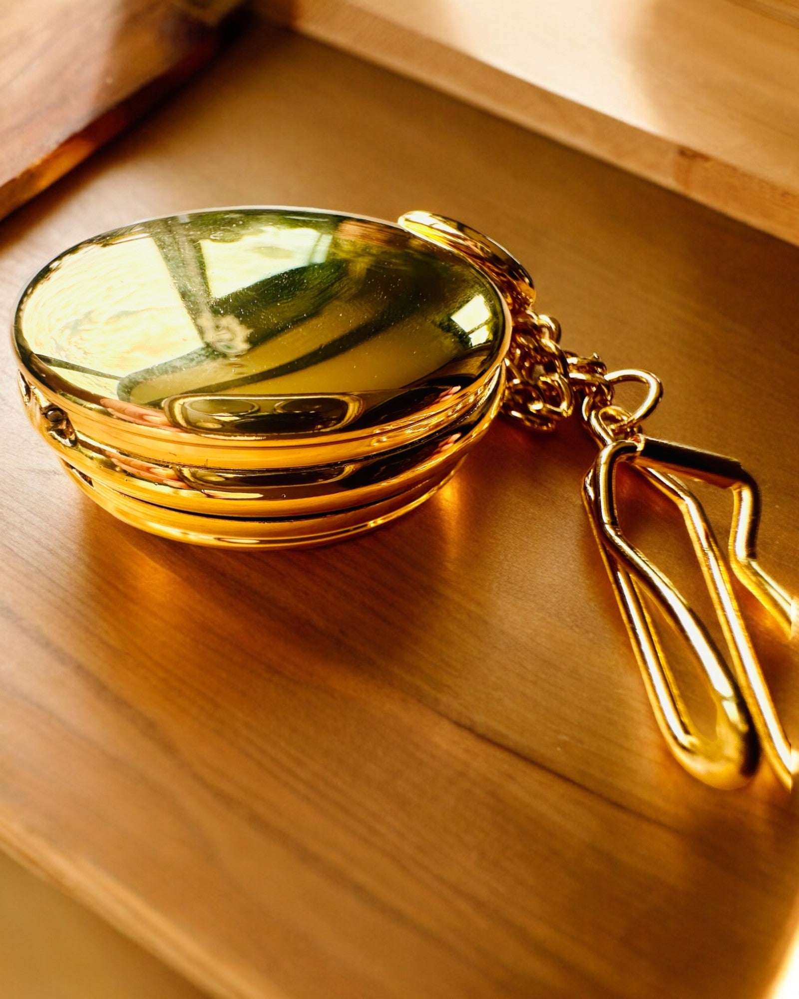 Reloj de Bolsillo Grand Elegance con Doble Tapa, Manual, Color Dorado, con grabado para regalo