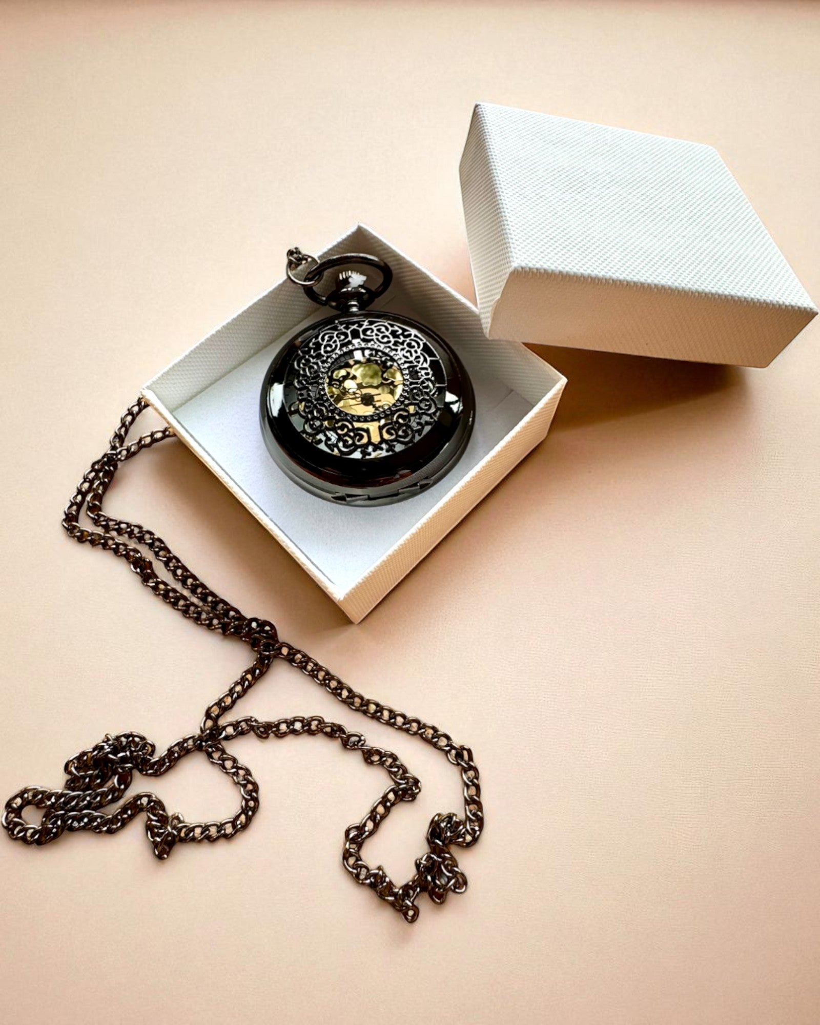 Reloj de Bolsillo Negro „Midnight Elegance”, personalización para regalo con grabado