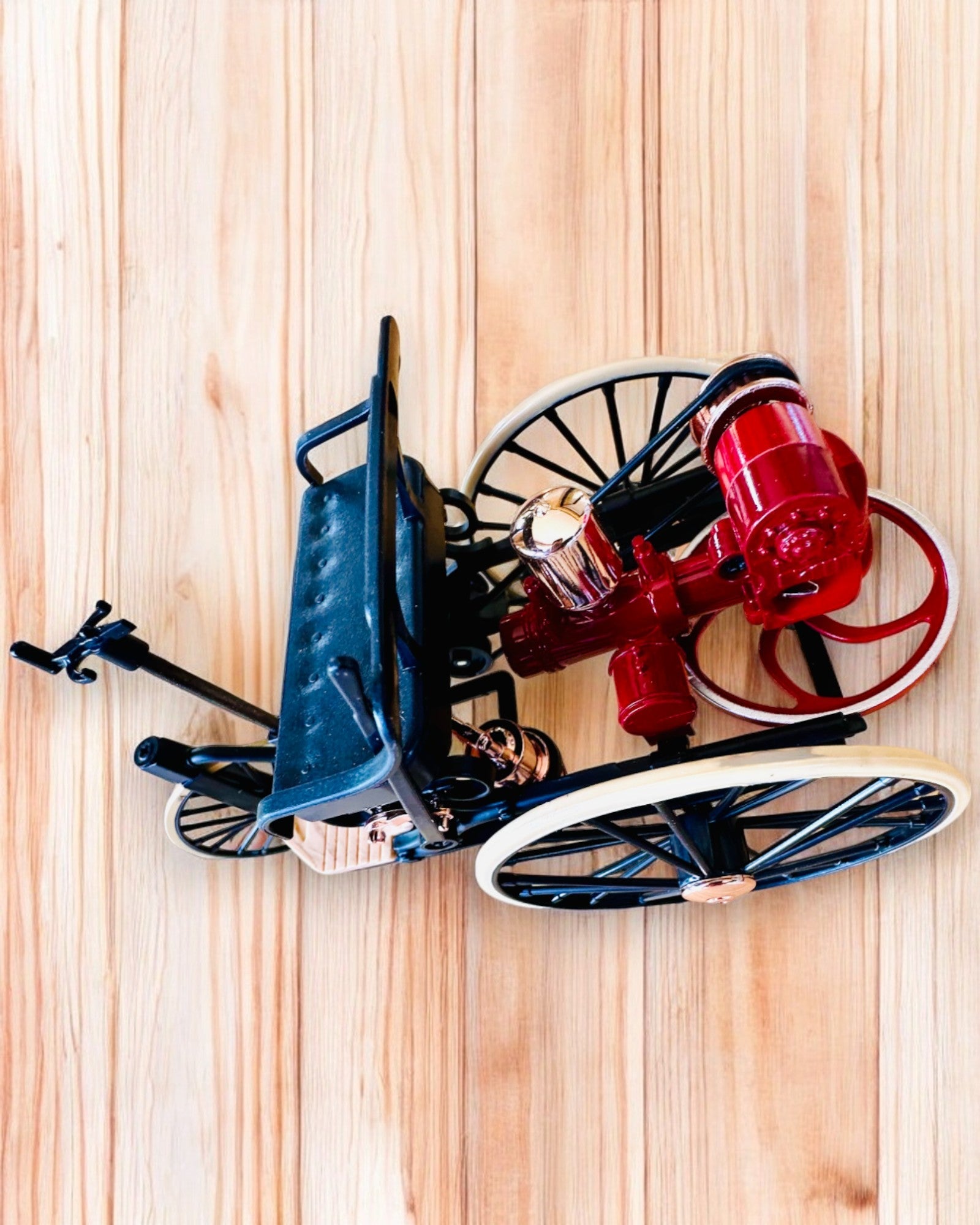 Retro Triciclo Benz Patent-Motorwagen - Modelo de Colección, personalización con grabado para regalo