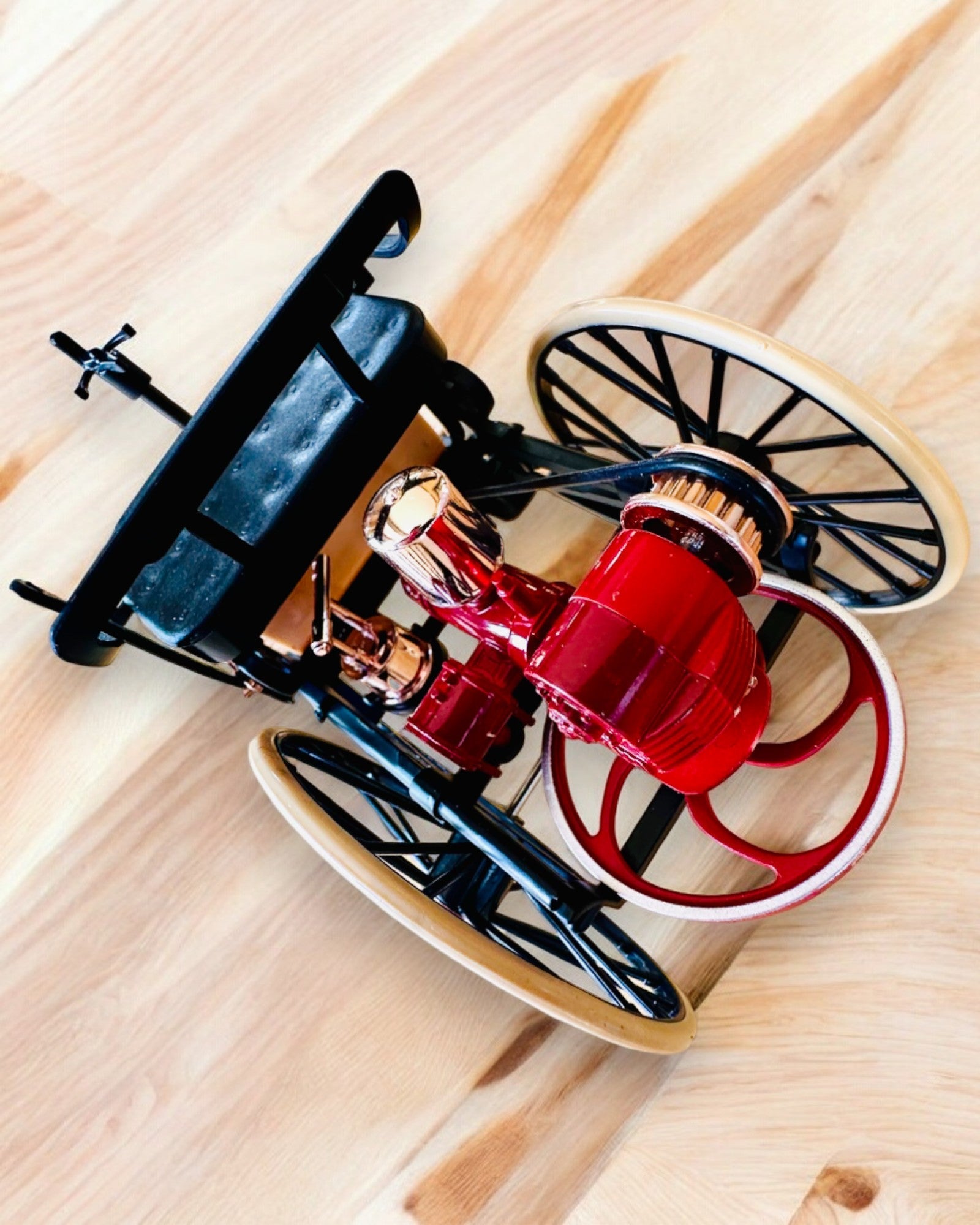 Retro Triciclo Benz Patent-Motorwagen - Modelo de Colección, personalización con grabado para regalo