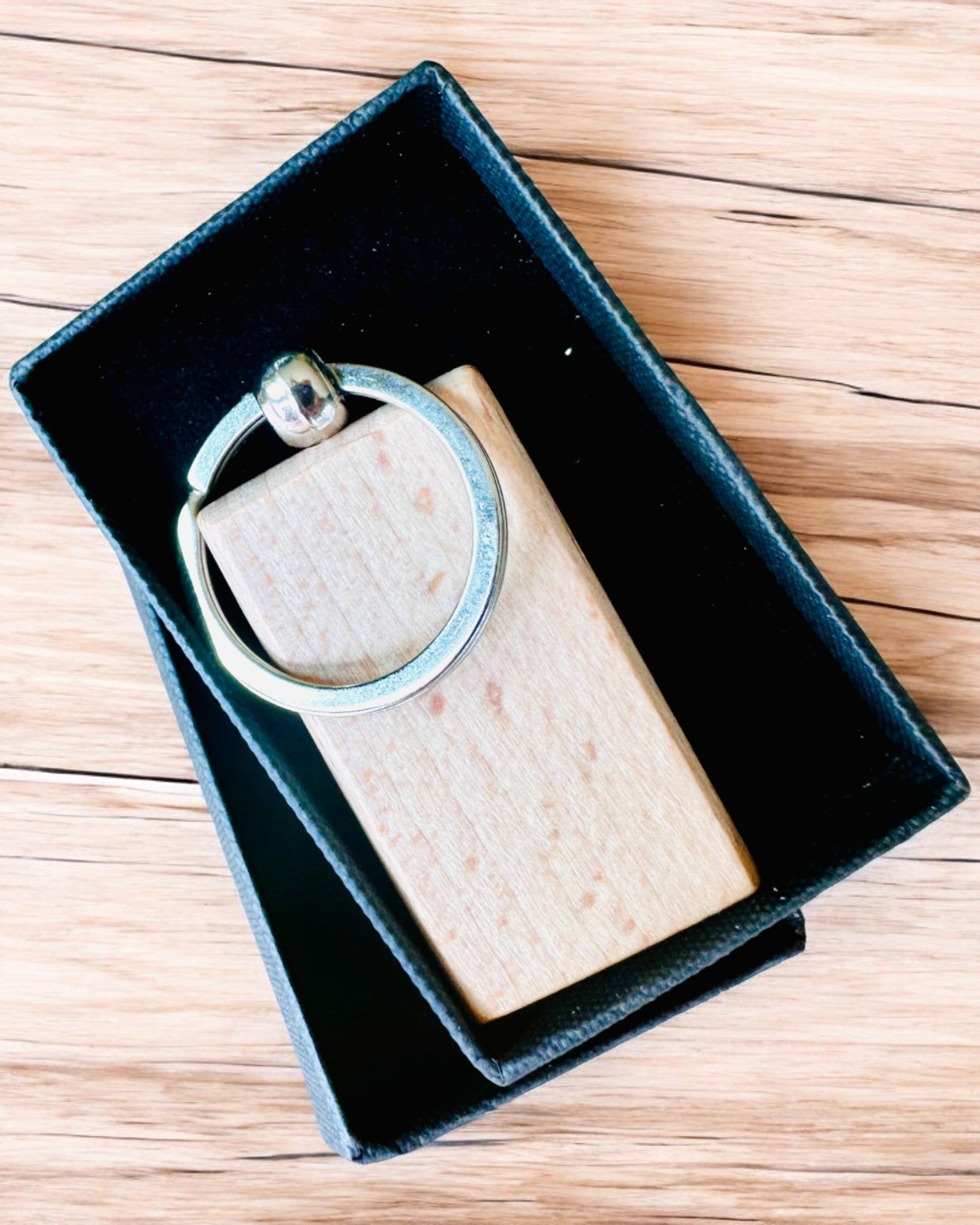 Llavero de Madera para llaves con Posibilidad de Personalización con Grabado – Ideal para Regalo