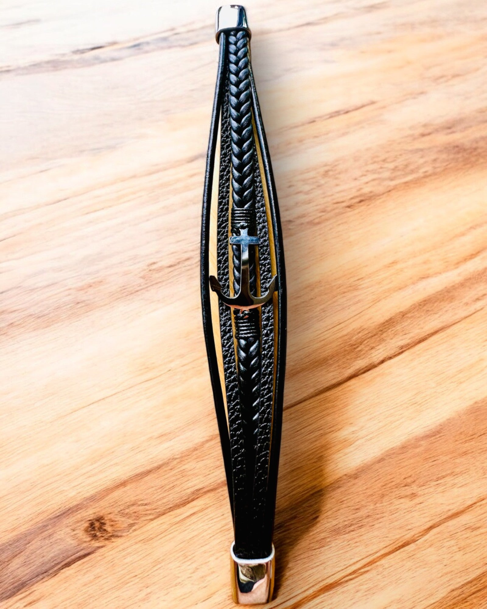 Pulsera masculina Ancla de Elegancia con opción de grabado para regalo