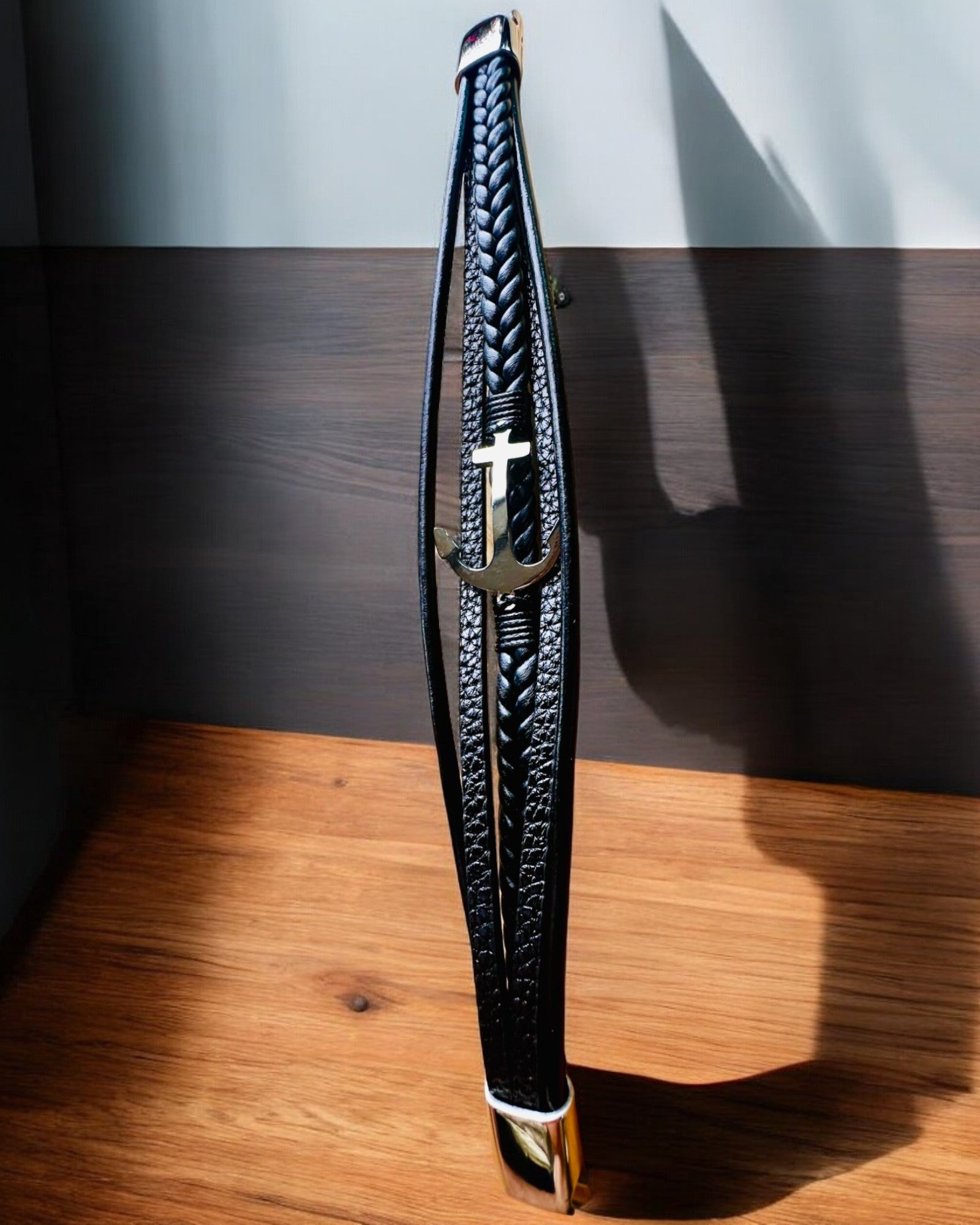 Pulsera masculina Ancla de Elegancia con opción de grabado para regalo