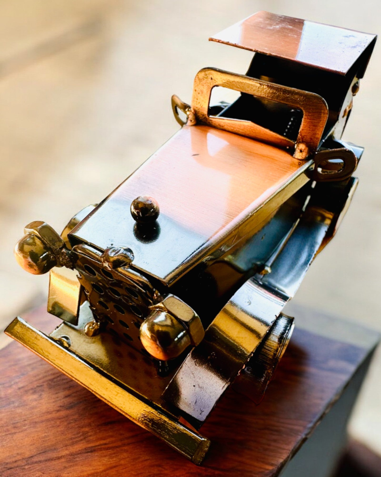 Coche clásico retro, automóvil, de hierro - Colección "Vintage Drive", modelo de coche, personalización con grabado para regalo