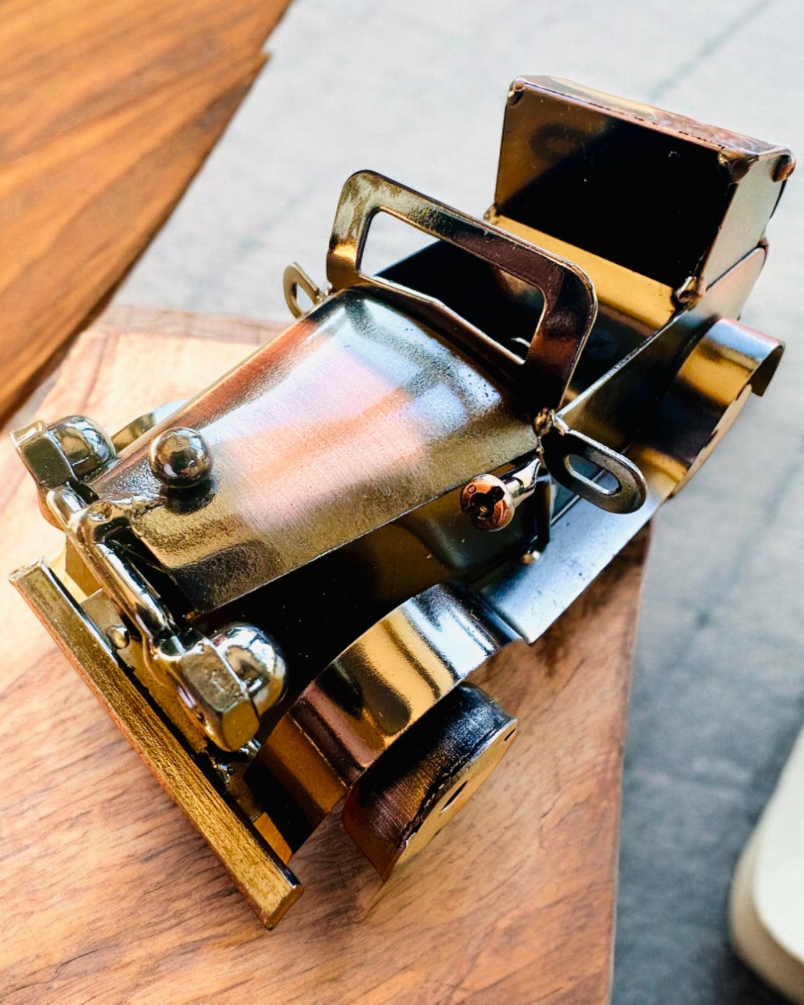 Coche clásico retro, automóvil, de hierro - Colección "Vintage Drive", modelo de coche, personalización con grabado para regalo