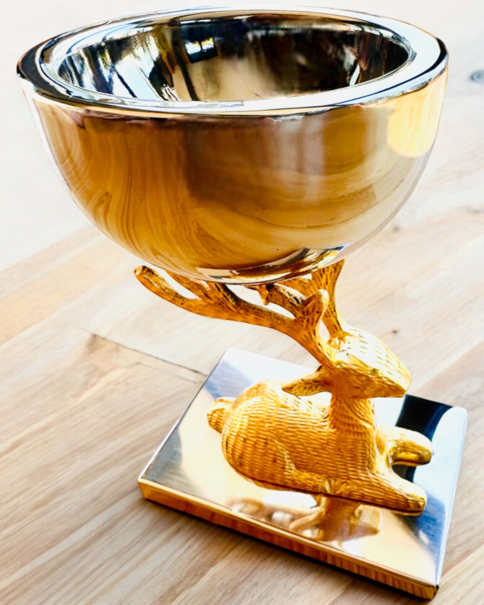 Misa decorativa Ciervos Trofeo – Artesanía de la India, personalización con grabado