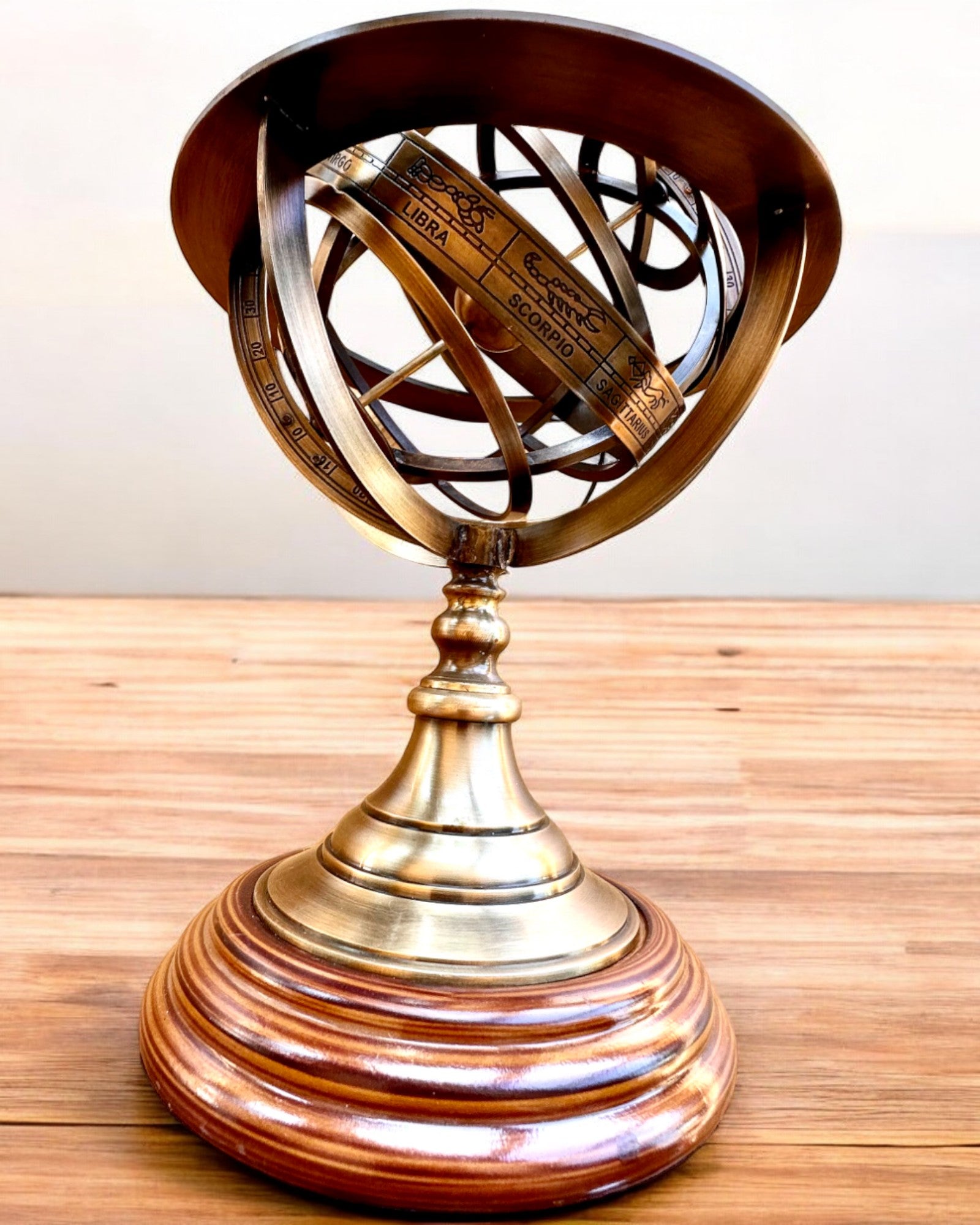 Astrolabium Artis 2 - 30 cm de altura, Hecho a Mano con Opción de Grabado, decoración para oficina, premium
