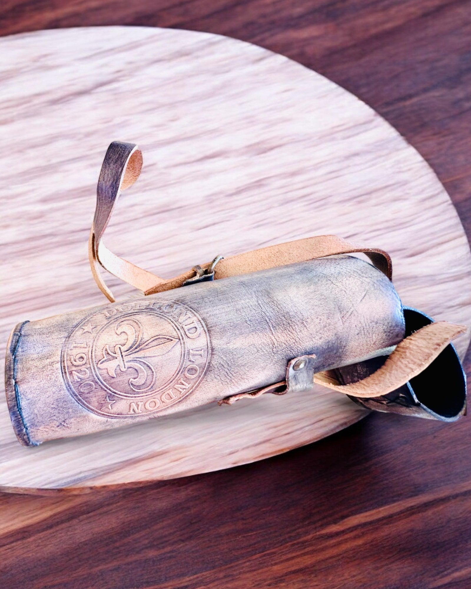 Luneta Premium "Voyager" con Luneta Grabada y Estuche de Cuero Natural, posibilidad de personalización con grabado para regalo