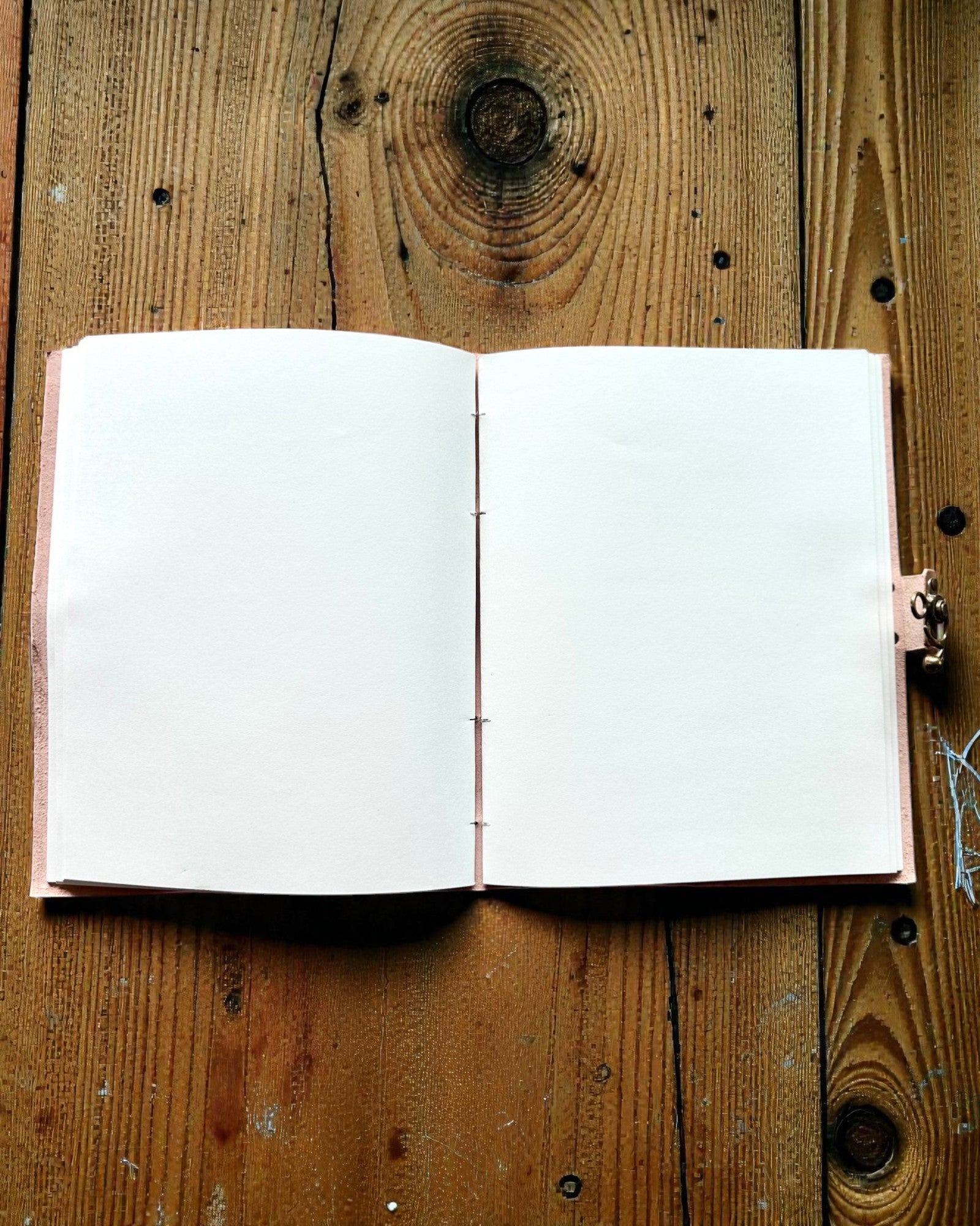 Libro de Recuerdos de Cuero Heritage – Cuaderno Personalizado 25 × 33 cm