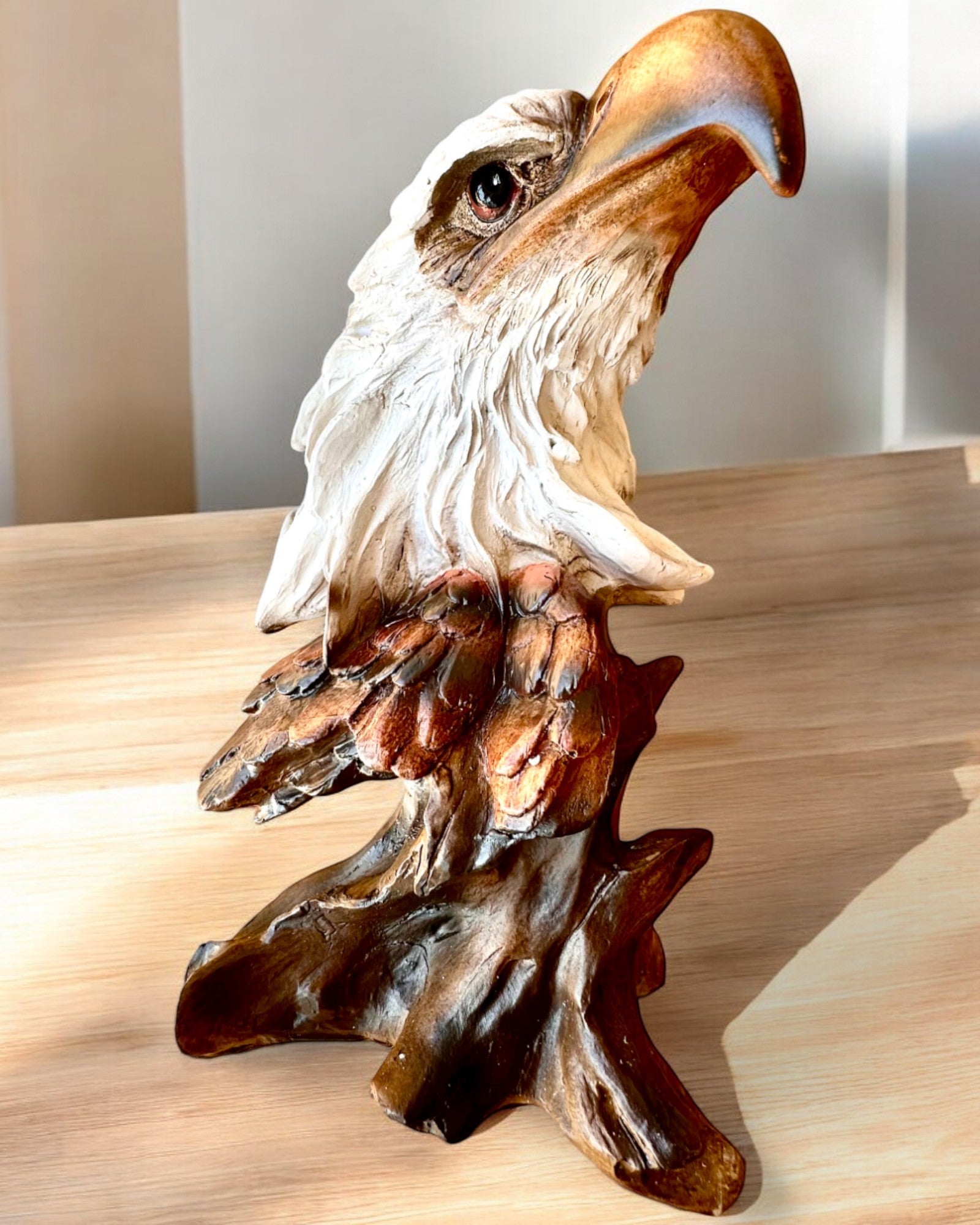 Escultura de Águila de la Libertad de Resina con Posibilidad de Grabado para regalo 26.5 cm de altura