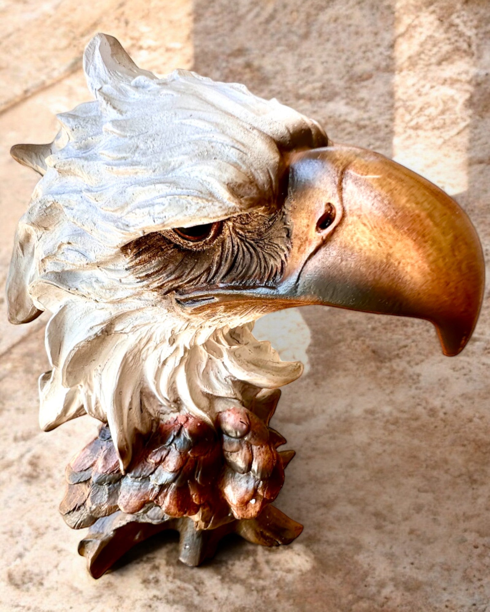 Escultura de Águila de la Libertad de Resina con Posibilidad de Grabado para regalo 26.5 cm de altura