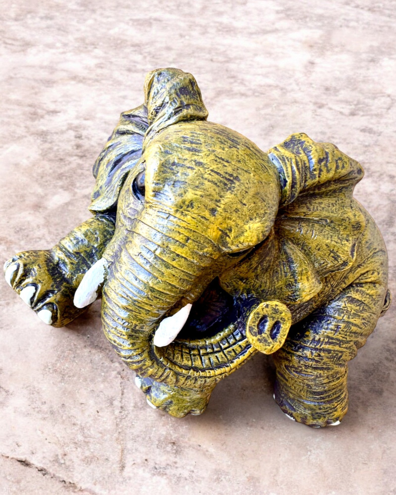 Figura de elefante "Pequeño Suertudo" con opción de grabado para regalo