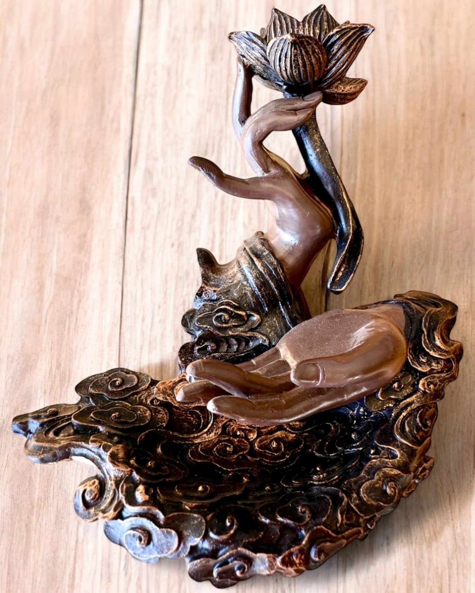 Mano Mística, Incensario, soporte para incienso con Flujo, posibilidad de personalización con grabado para regalo