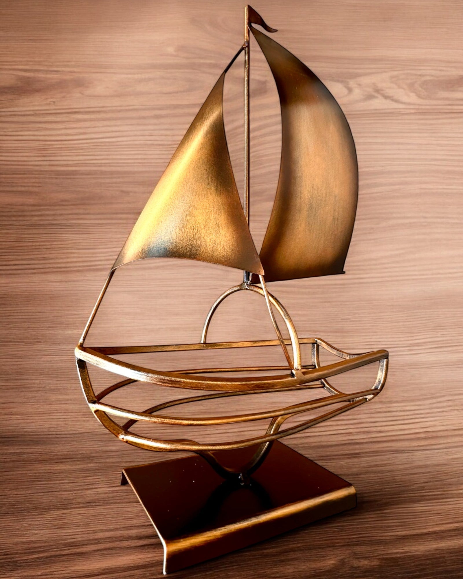 Soporte Metálico para Vino de 45 cm de altura, "Fantasía Marinera" - en Forma de Velero con Posibilidad de Grabado para regalo