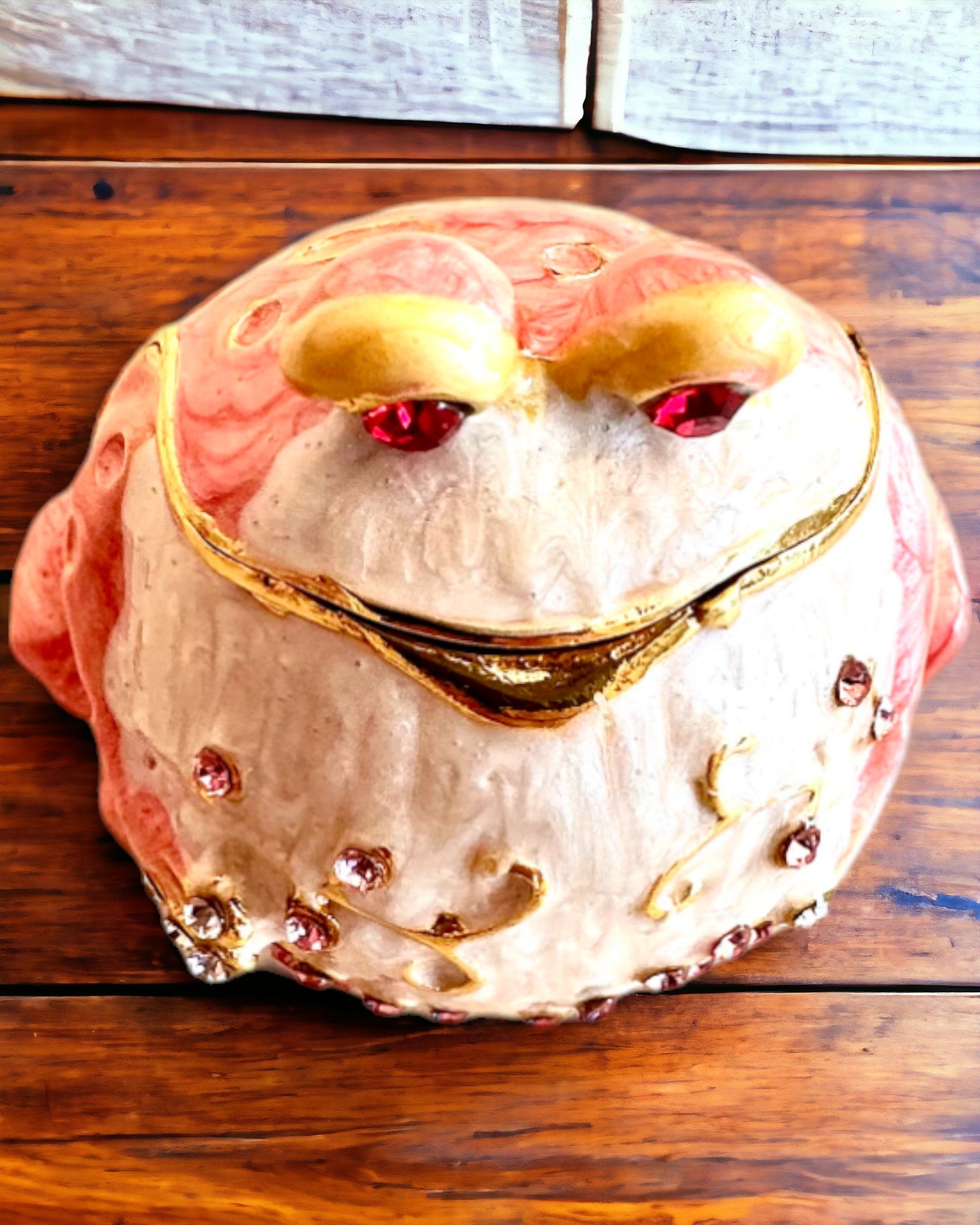 Elegante caja decorativa "Żabi Skarb" para regalo personalización, con opción de grabado