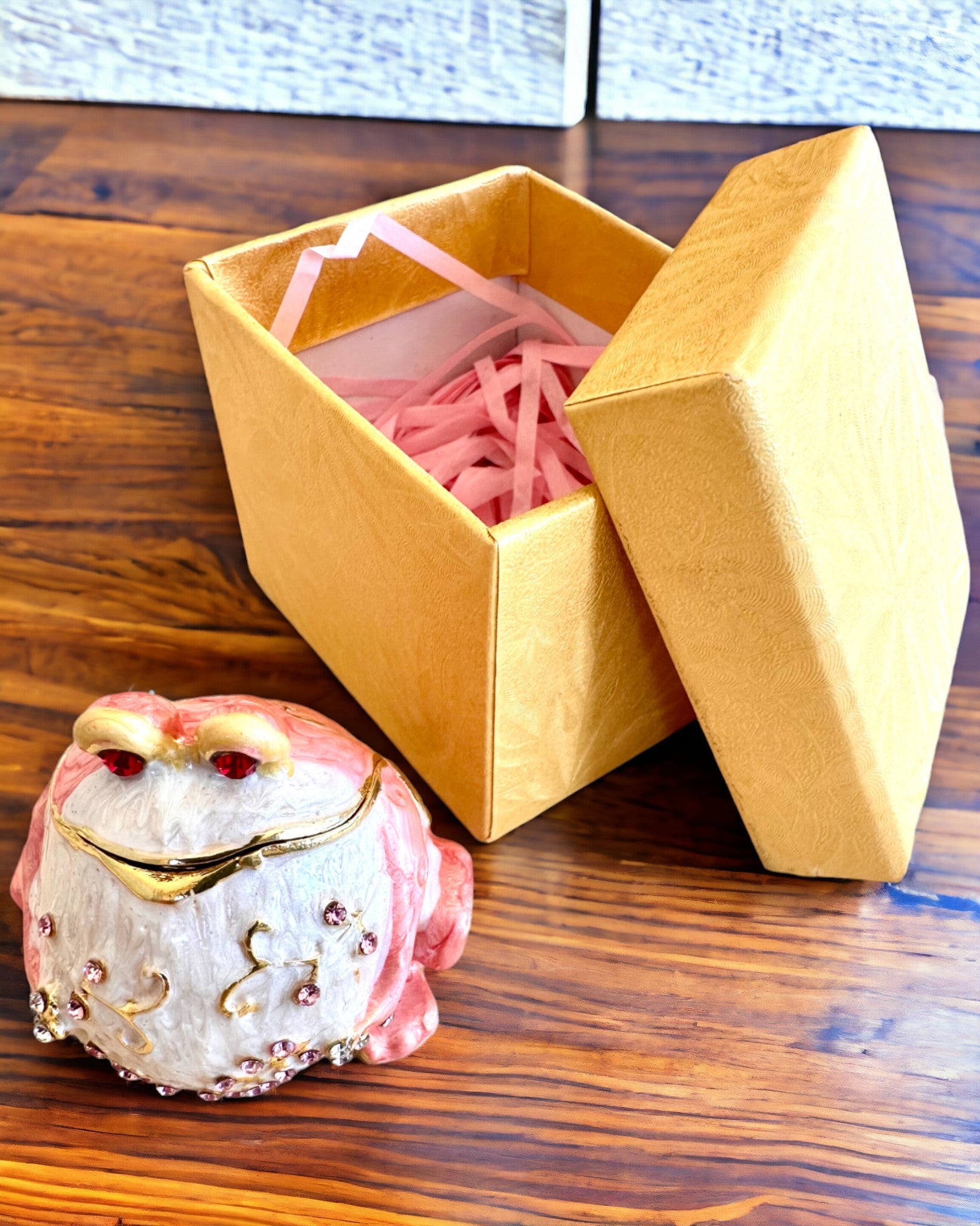 Elegante caja decorativa "Żabi Skarb" para regalo personalización, con opción de grabado