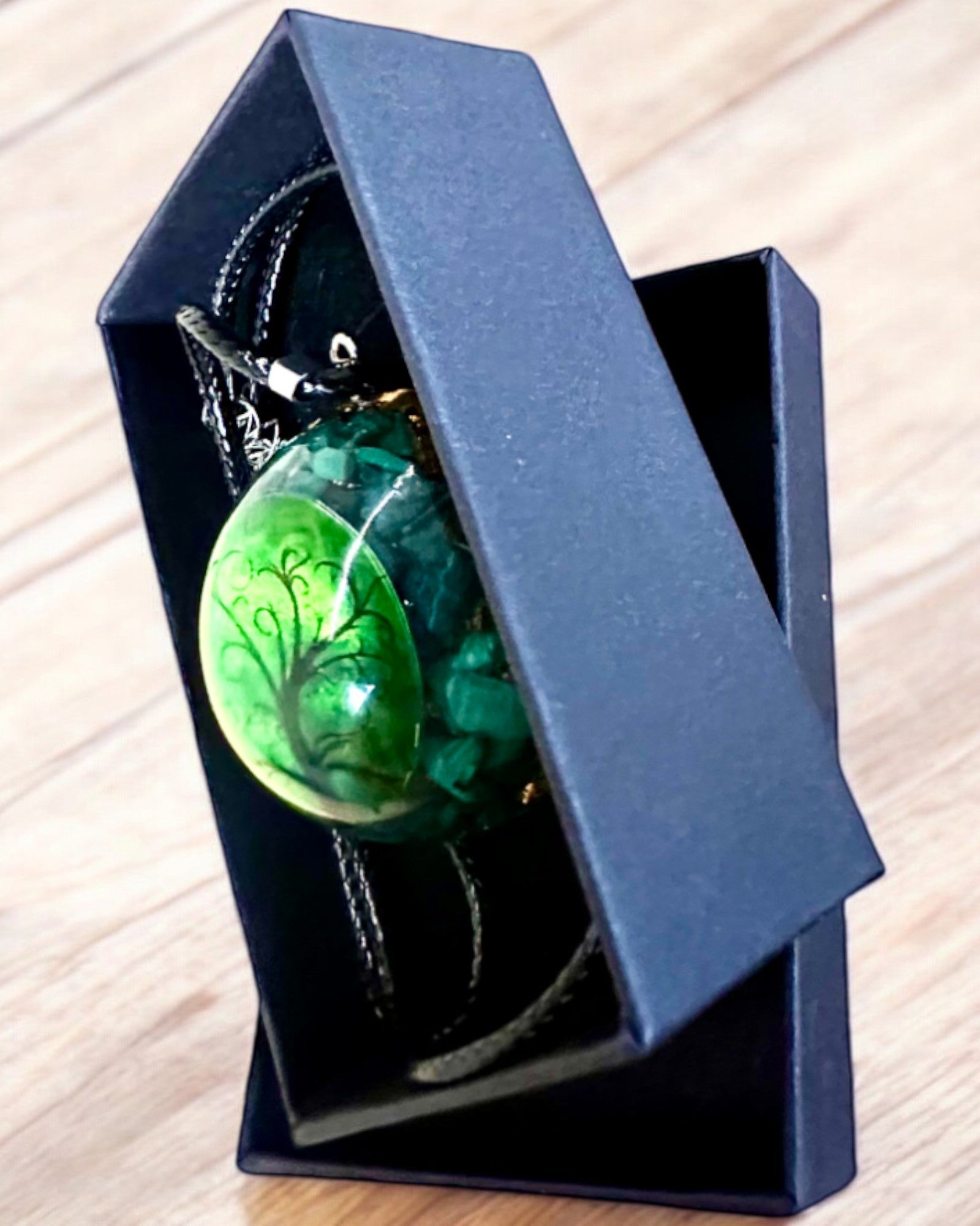 "Malachitowy Amulet Życia" - collar con opción de personalización con grabado para regalo