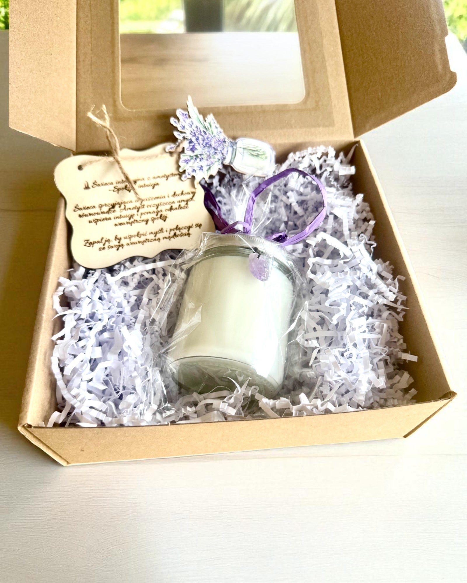 Vela de soja intencional Amatista – calma, armonía y purificación, 250 ml, posibilidad de personalización para regalo