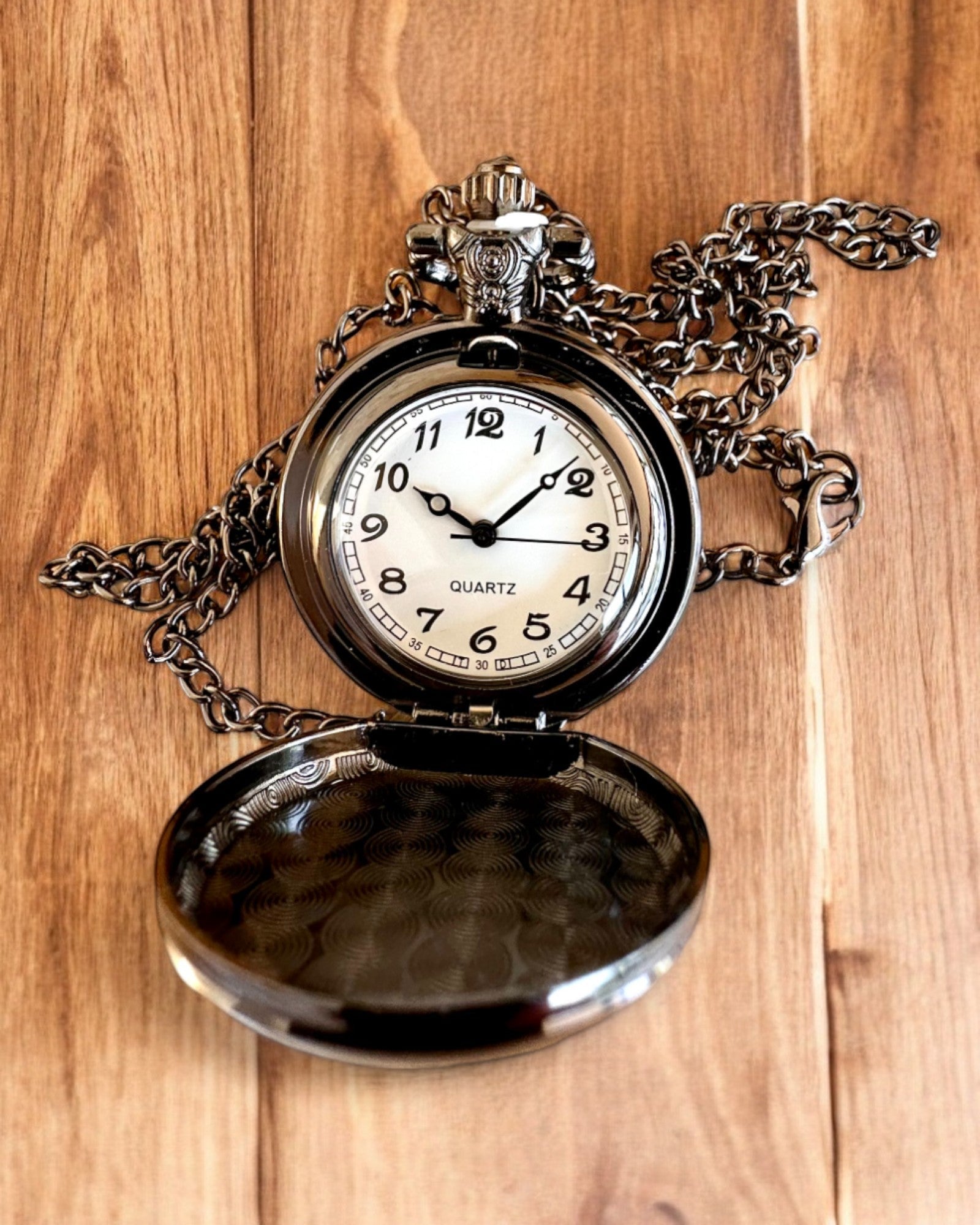 Reloj de bolsillo "Tygrysia Elegancja" de acero inoxidable con opción de grabado para regalo