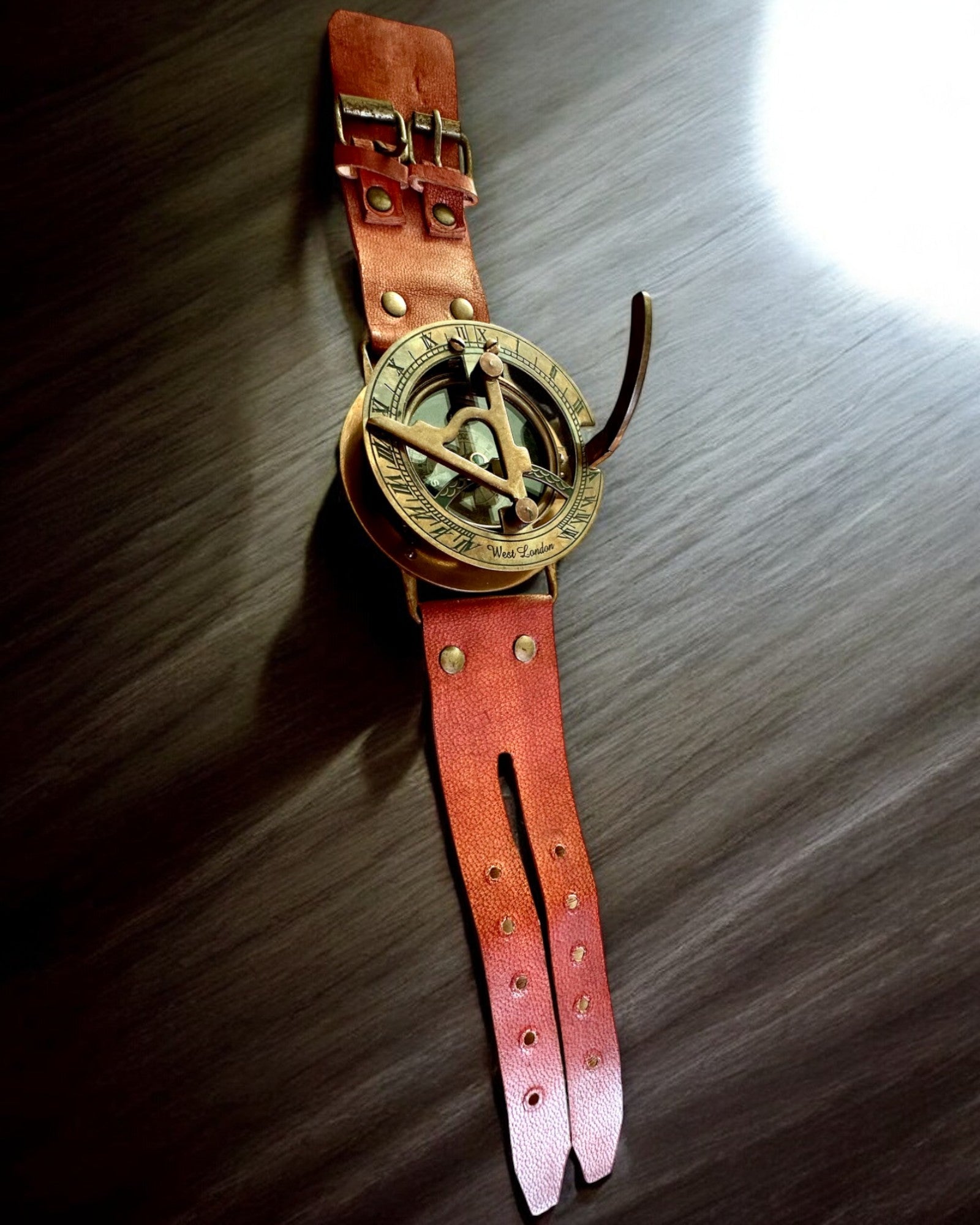 Reloj de Sol "Antyczny Kompas", reloj de pulsera con brújula, posibilidad de personalización con grabado