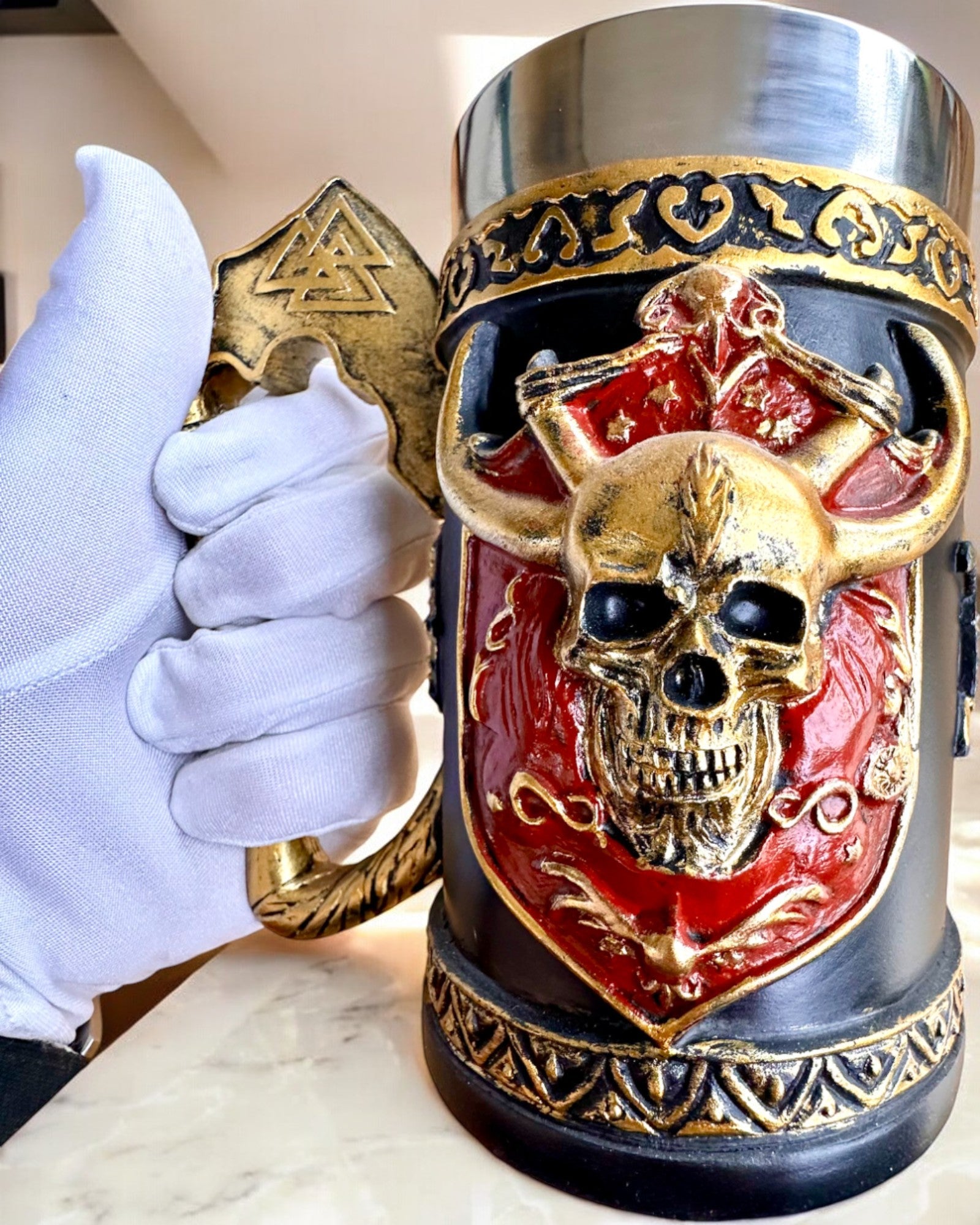 Karnawałowy Kufel Wojownika - 600 ml, 16 cm de altura, posibilidad de personalización con grabado para regalo