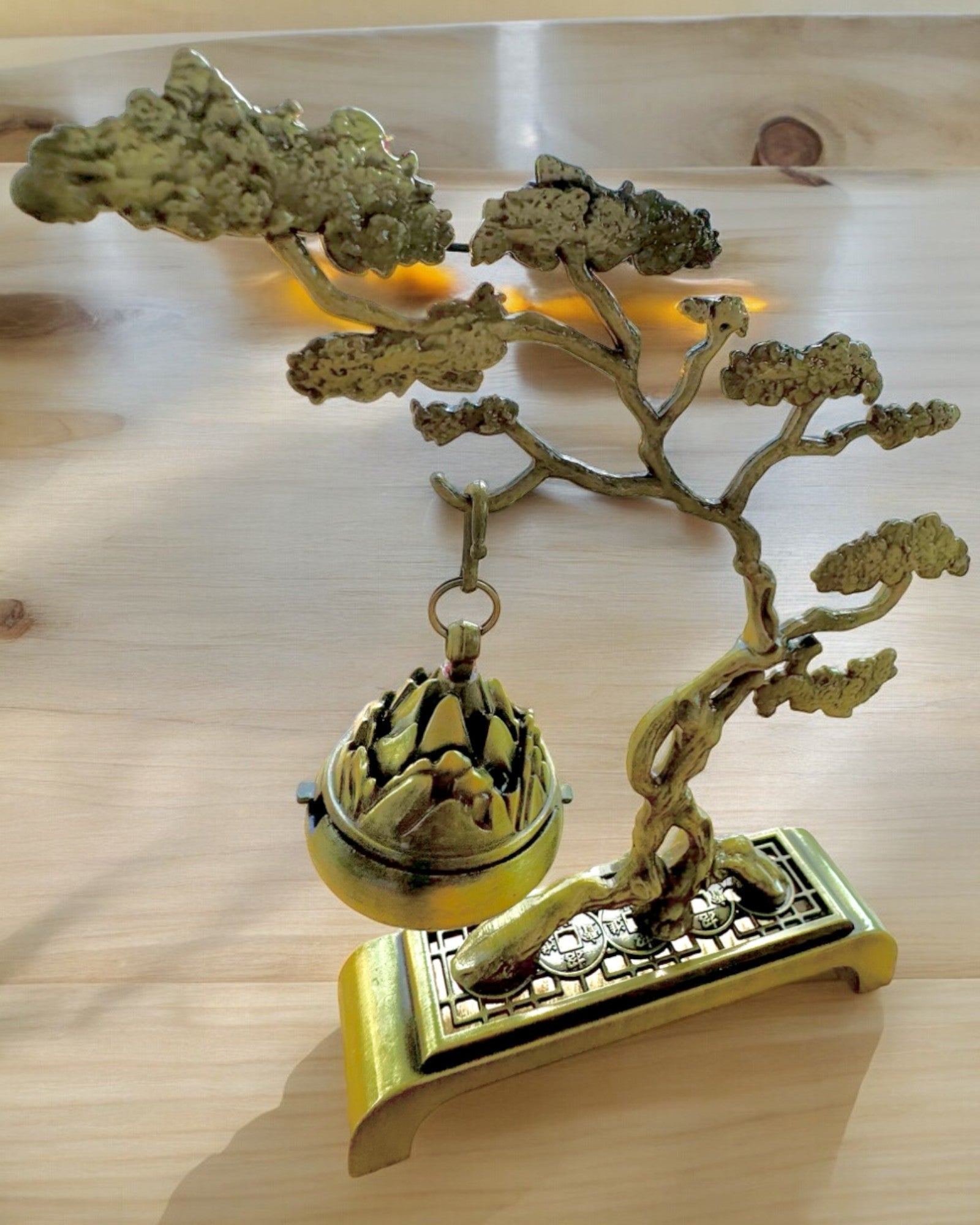Elegante Soporte Metálico para Incienso Bonsai - posibilidad de personalización con grabado para regalo
