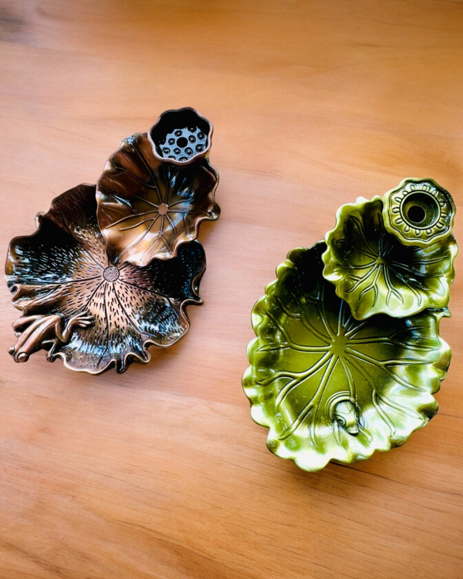 Elegante Soporte de Metal para Incienso Hoja de Loto - 4 variantes a elegir, posibilidad de personalización con grabado para regalo