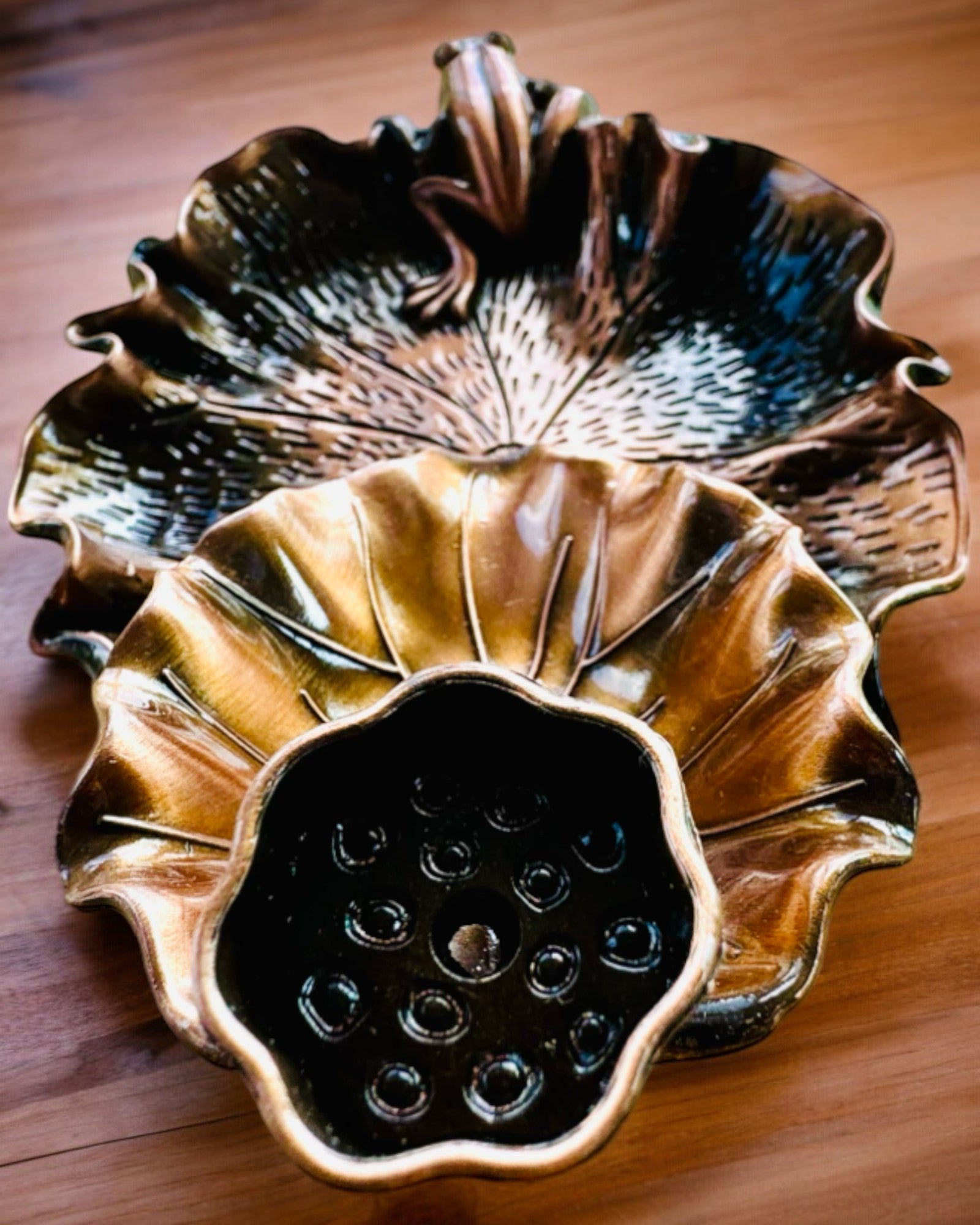 Elegante Soporte de Metal para Incienso Hoja de Loto - 4 variantes a elegir, posibilidad de personalización con grabado para regalo