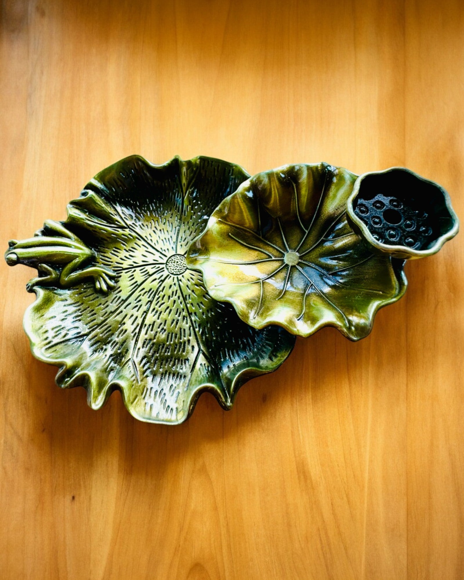 Elegante Soporte de Metal para Incienso Hoja de Loto - 4 variantes a elegir, posibilidad de personalización con grabado para regalo