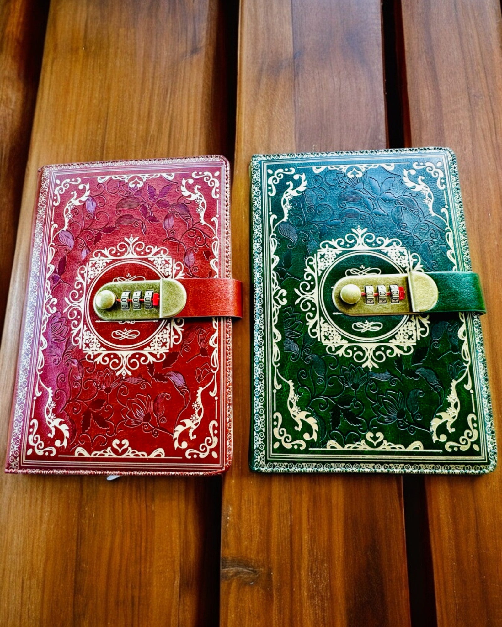 Exclusivo Cuaderno de Cuero "Sekretnik" A5 con Cerradura de Combinación - personalización con grabado