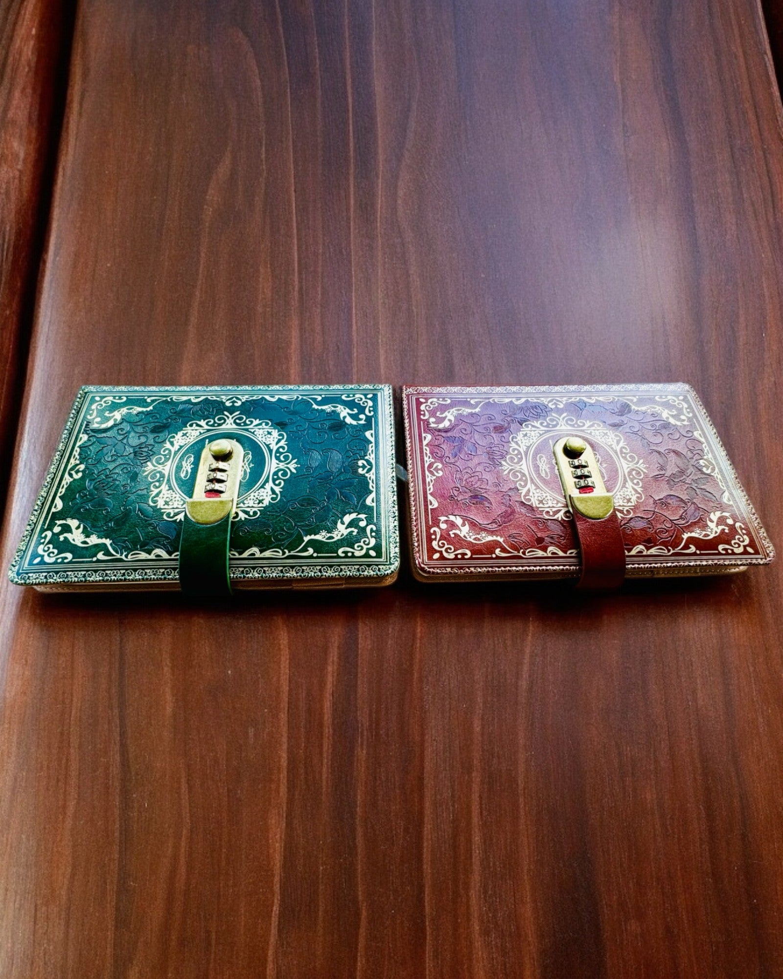 Exclusivo Cuaderno de Cuero "Sekretnik" A5 con Cerradura de Combinación - personalización con grabado