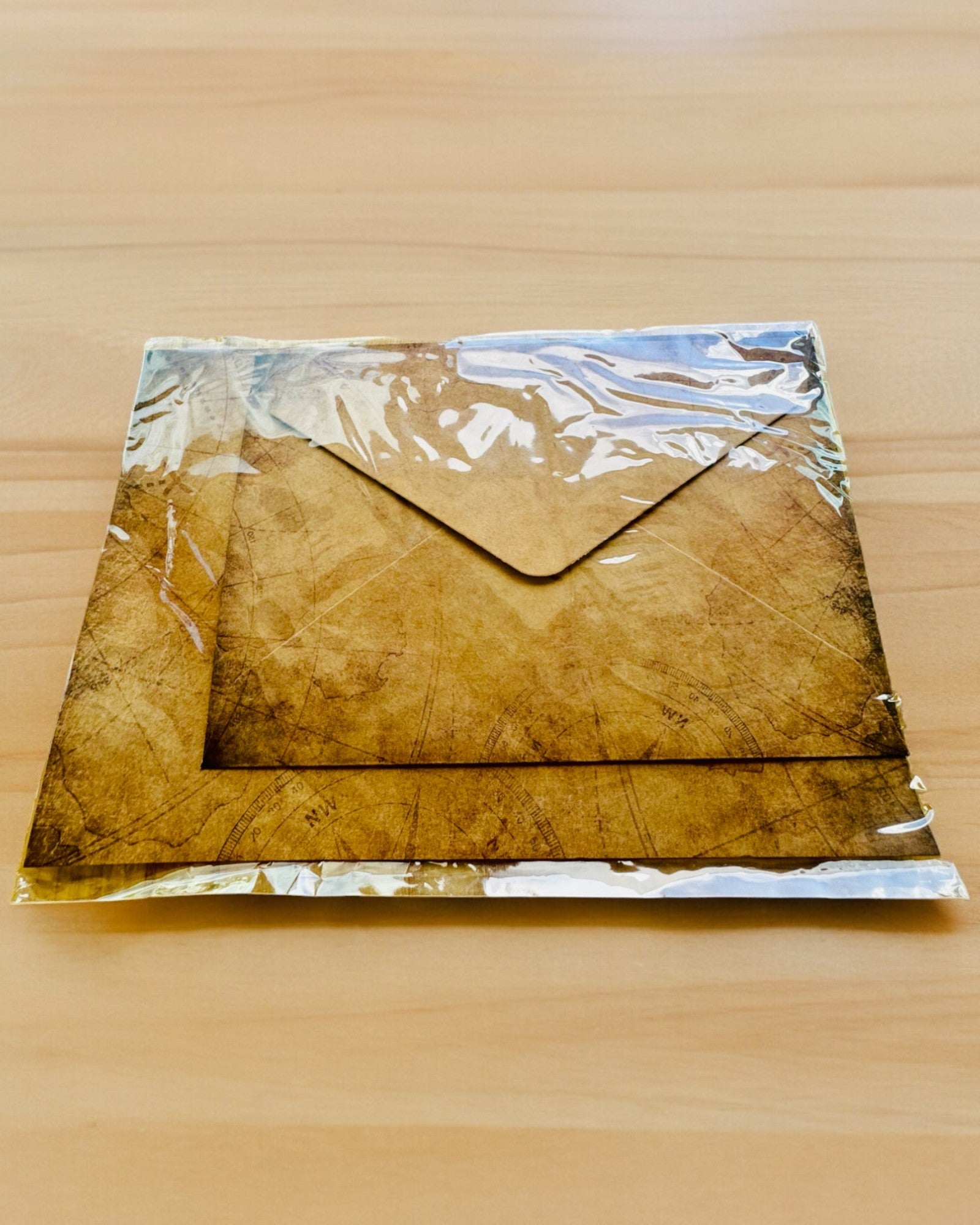 Set de Regalo - Pluma de Ganso Bordo-Violeta "Elegancia Steampunk" con Opción de Grabado, para regalo