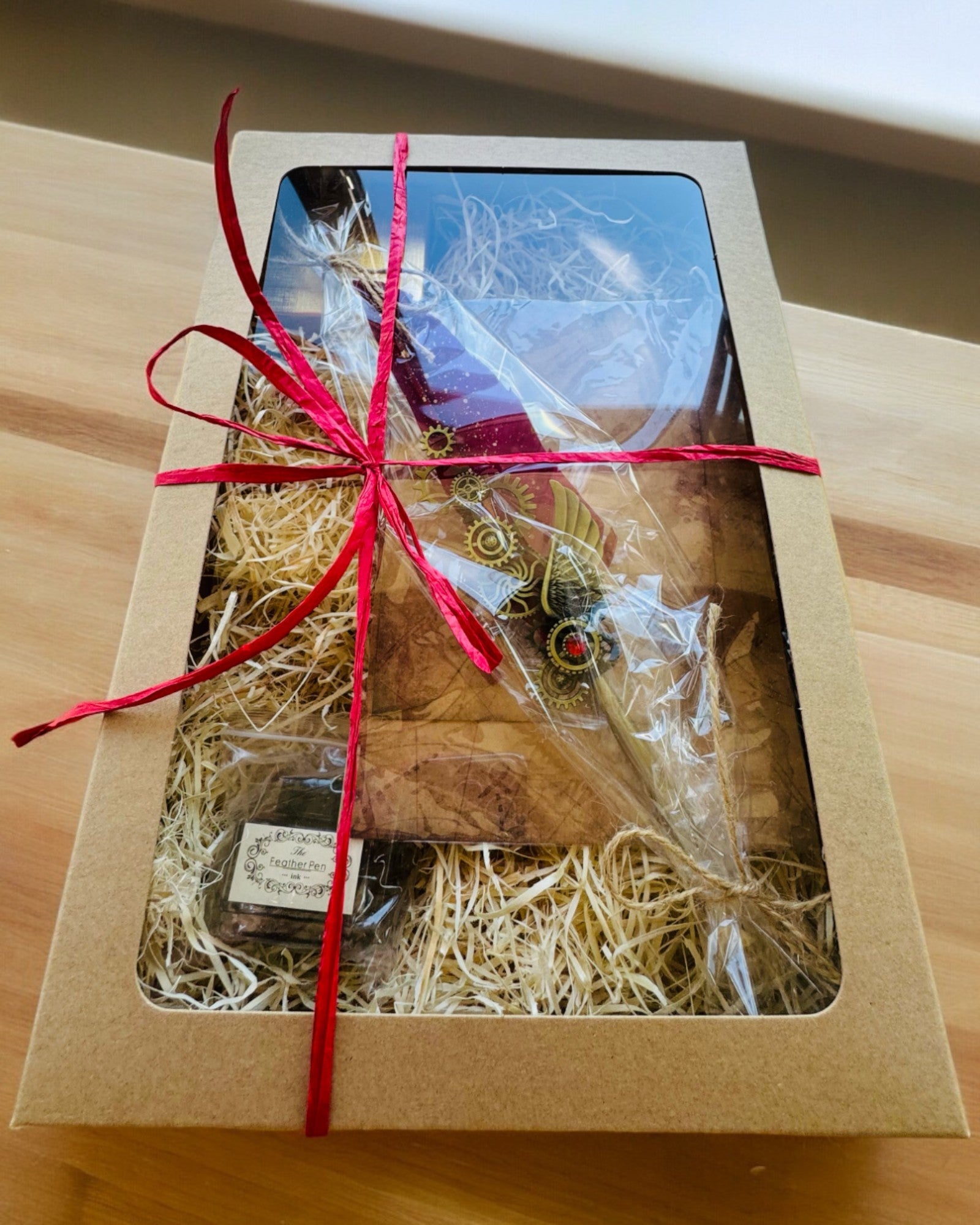 Set de Regalo - Pluma de Ganso Bordo-Violeta "Elegancia Steampunk" con Opción de Grabado, para regalo