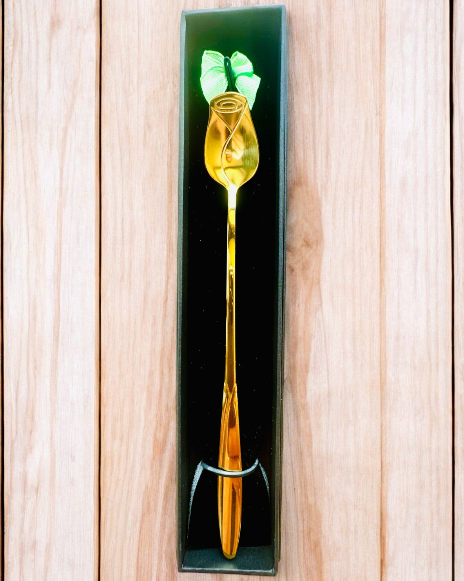 Cucharilla Personalizada de Rosa con Opción de Grabado para regalo - 3 variantes de color a elegir