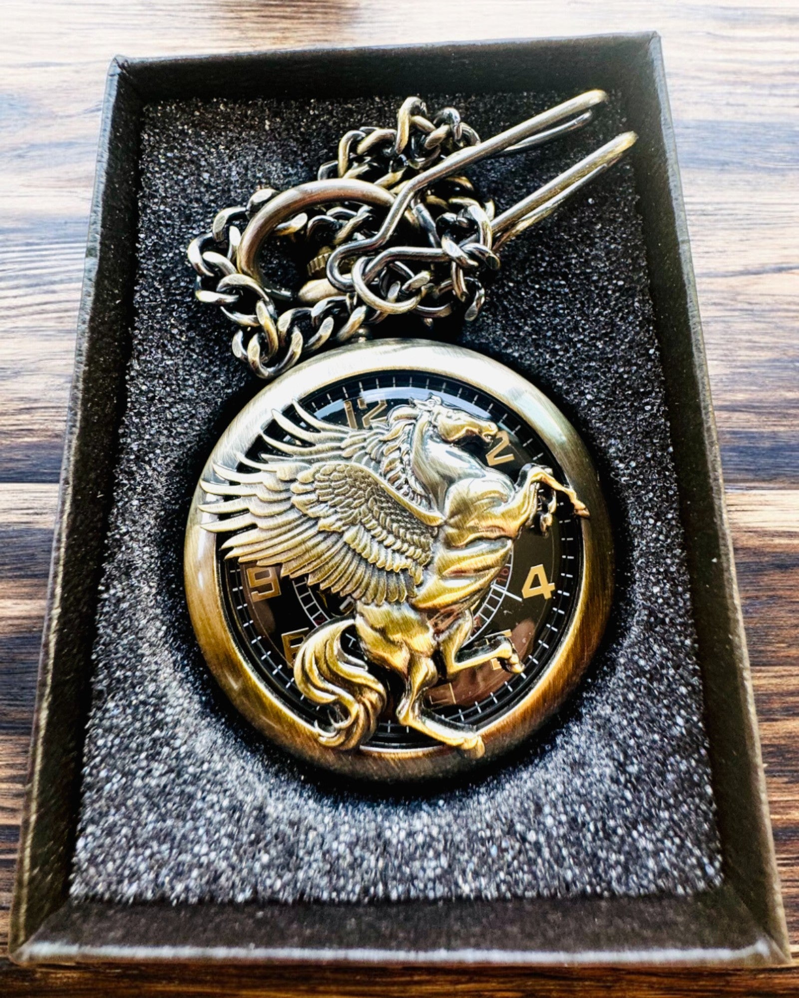 Reloj de Bolsillo "Equus Tempus" - Color: Cobre, con Motivo de Caballo, posibilidad de personalización con grabado