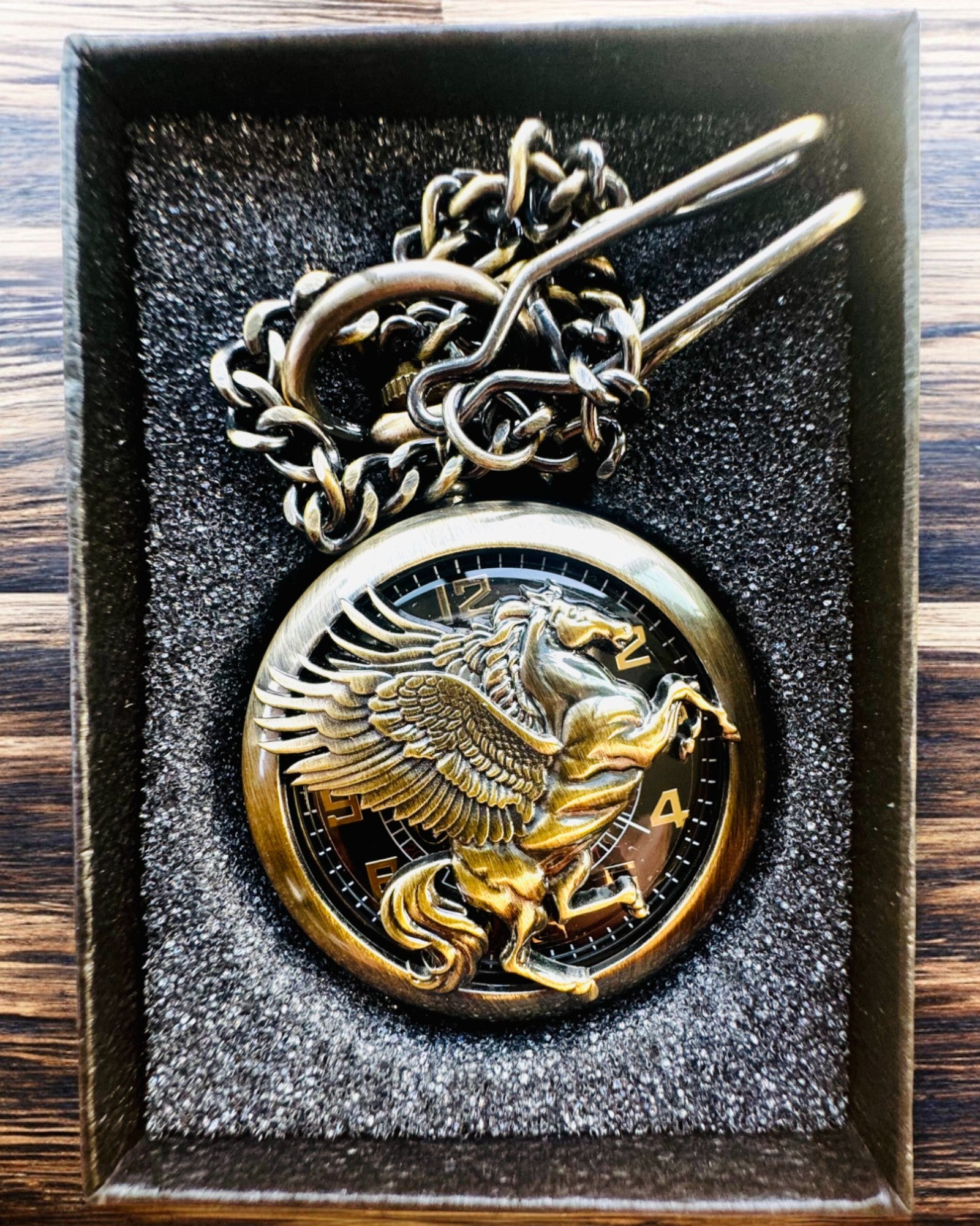 Reloj de Bolsillo "Equus Tempus" - Color: Cobre, con Motivo de Caballo, posibilidad de personalización con grabado