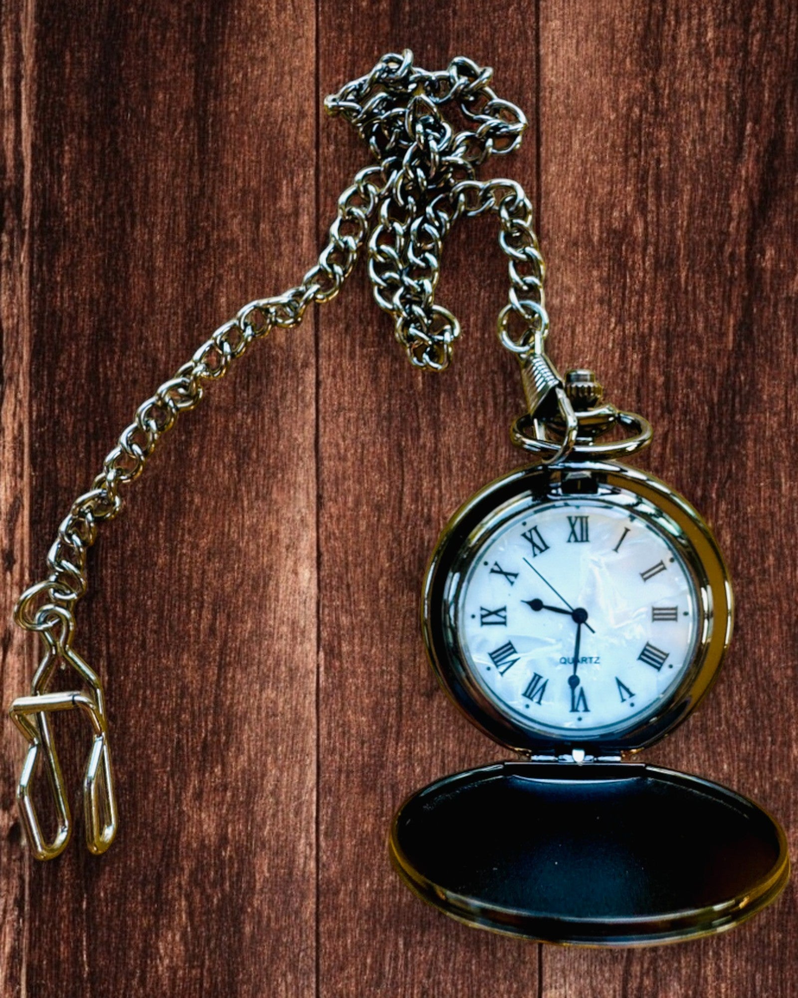 Reloj de Bolsillo Clásico con Números Romanos y Cadena, Cuarzo, Brillo Negro - color negro