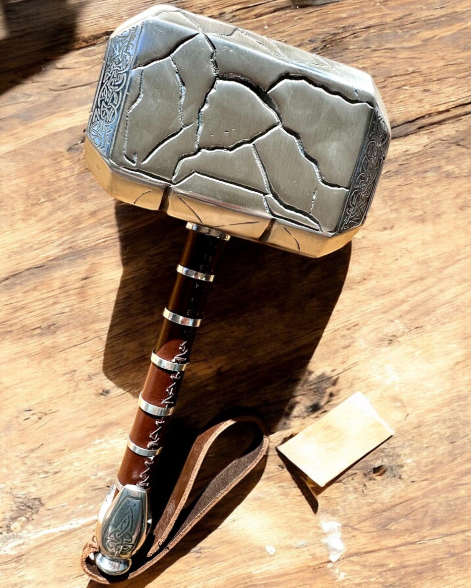 Młot Thora "Chief" - Martillo Artesanal Hecho a Mano, personalización con grabado para regalo