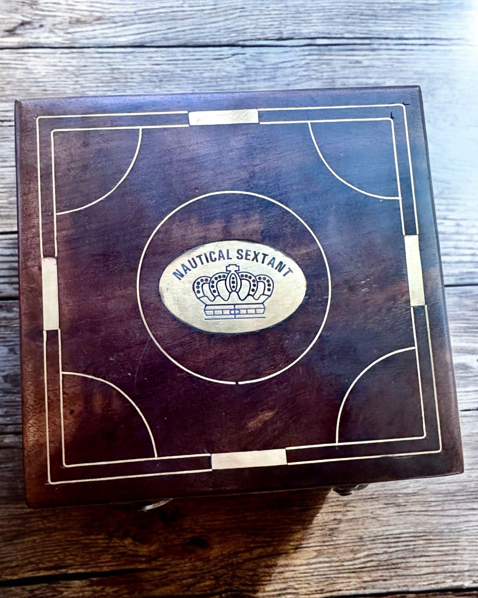 Gran Caja de Madera para Sextante o Brújula Premium "Mariner's Legacy" con Posibilidad de Grabado