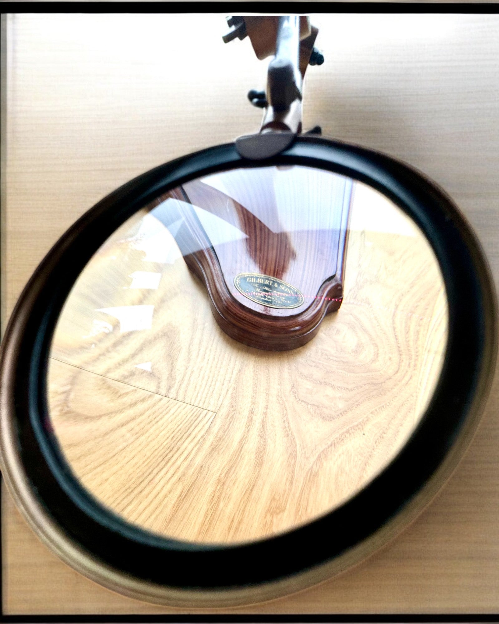 Lupa artesanal "Royal Magnifier" con base y soporte ajustable - posibilidad de personalización con grabado para regalo