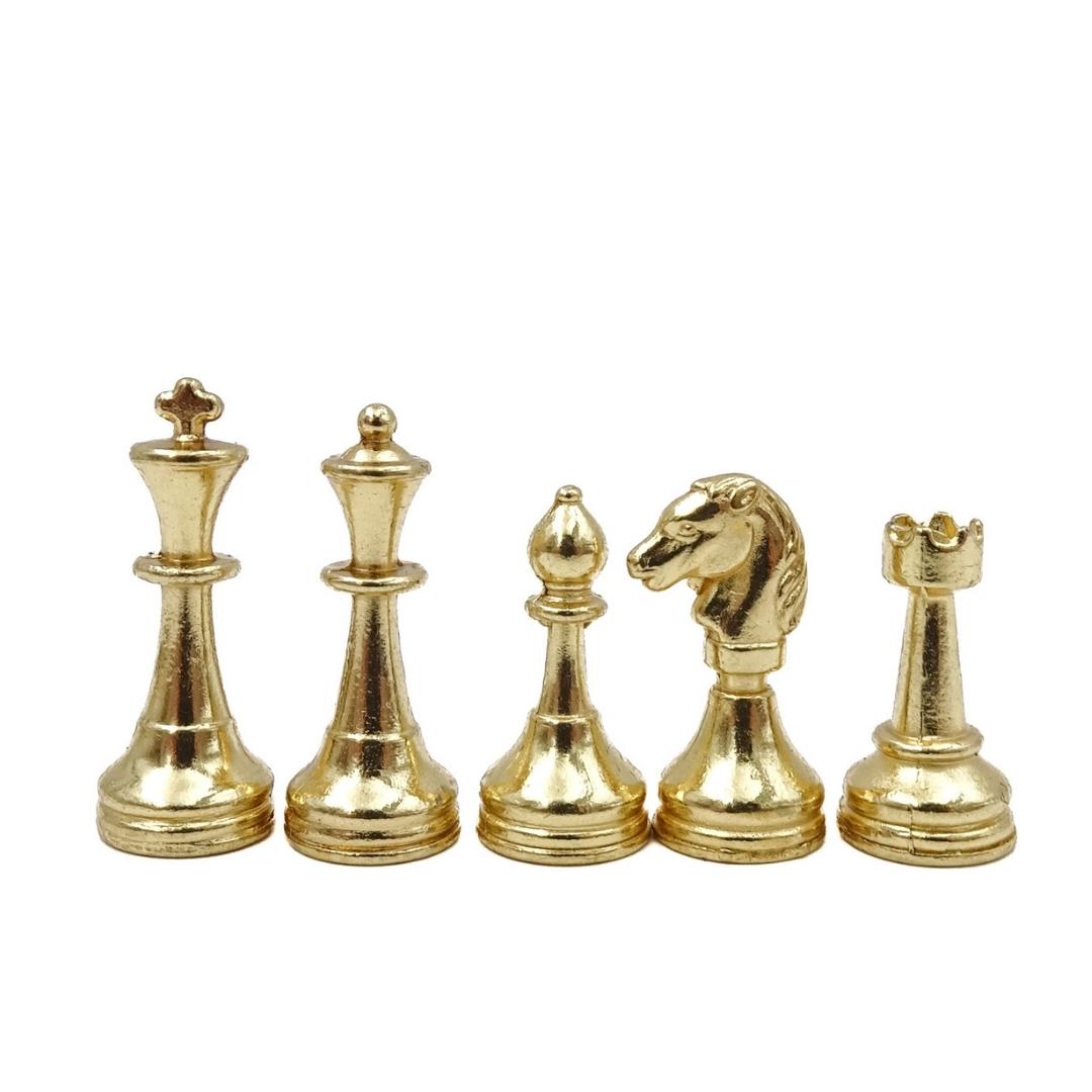 Ajedrez magnético metálico exclusivo Italfama 18x18 cm con posibilidad de grabado personalizado – elegante regalo para cualquier ocasión, tablero marrón y negro con piezas doradas y plateadas