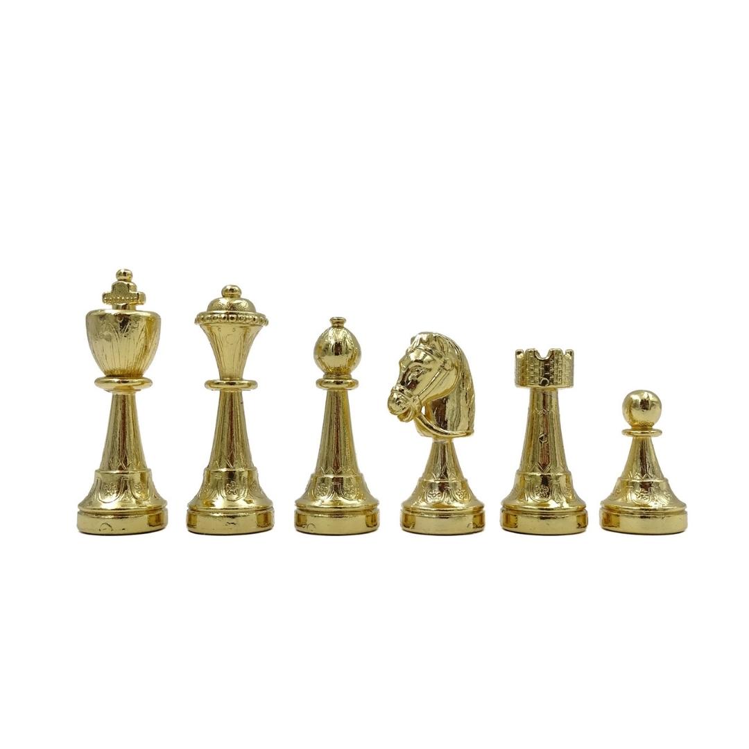Ajedrez exclusivo Italfama de metal dorado 53x53 cm con posibilidad de grabado personalizado