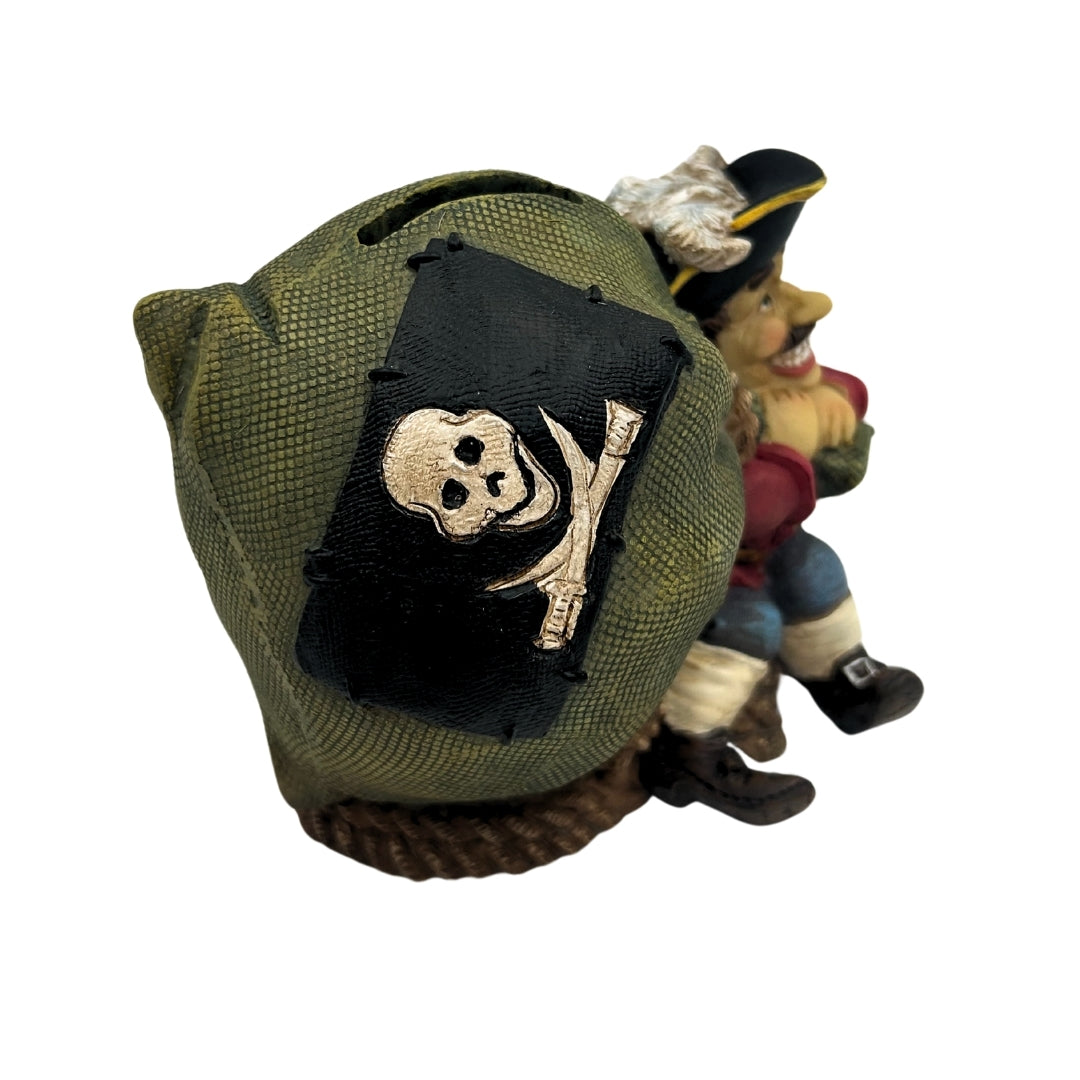 Hucha Decorativa Pirata con Tesoro 14 cm con posibilidad de personalización con grabado