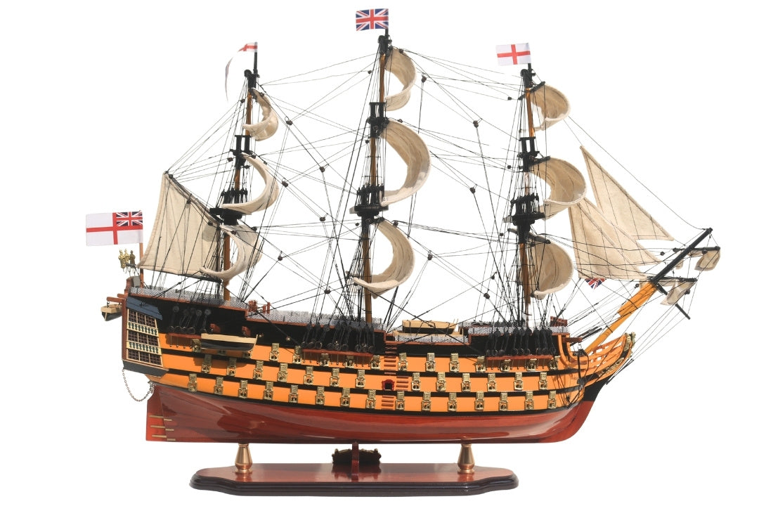 Modelo montado del velero HMS Victory de 80cm con posibilidad de personalización mediante grabado - Decoración exclusiva para regalo, hecho a mano con madera exótica, alta calidad y atención a los detalles