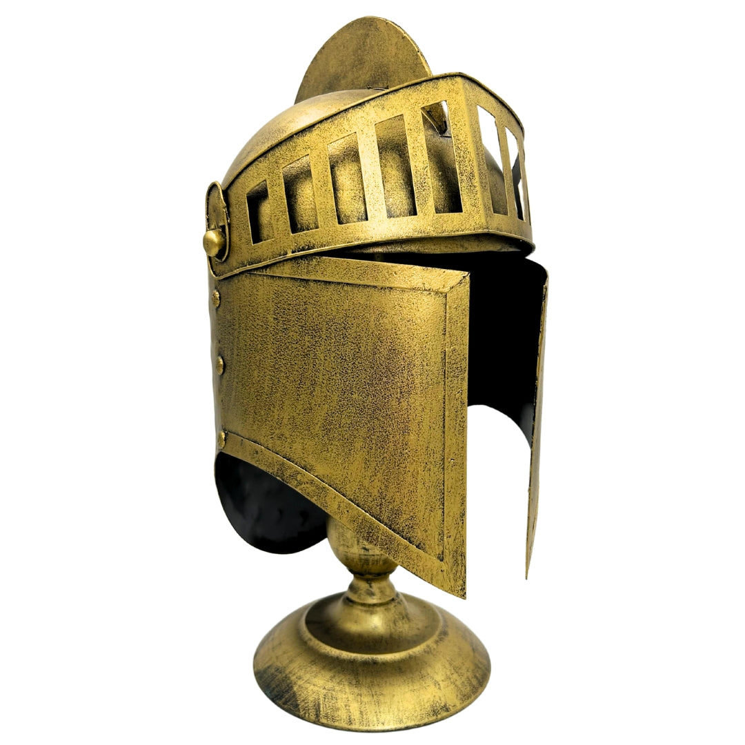 Casco decorativo griego retro de metal en estilo dorado